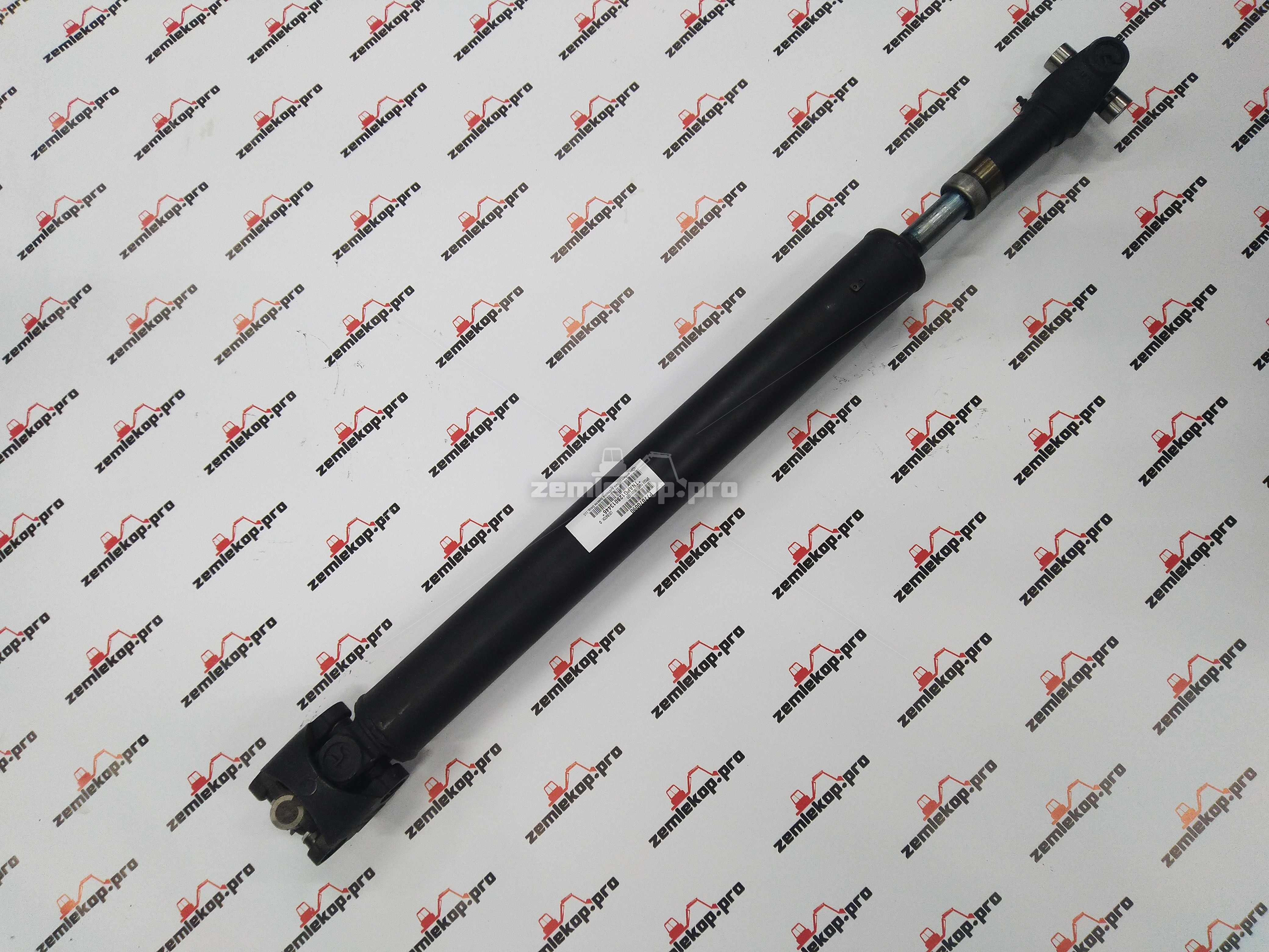 10113216 Карданный вал DANA