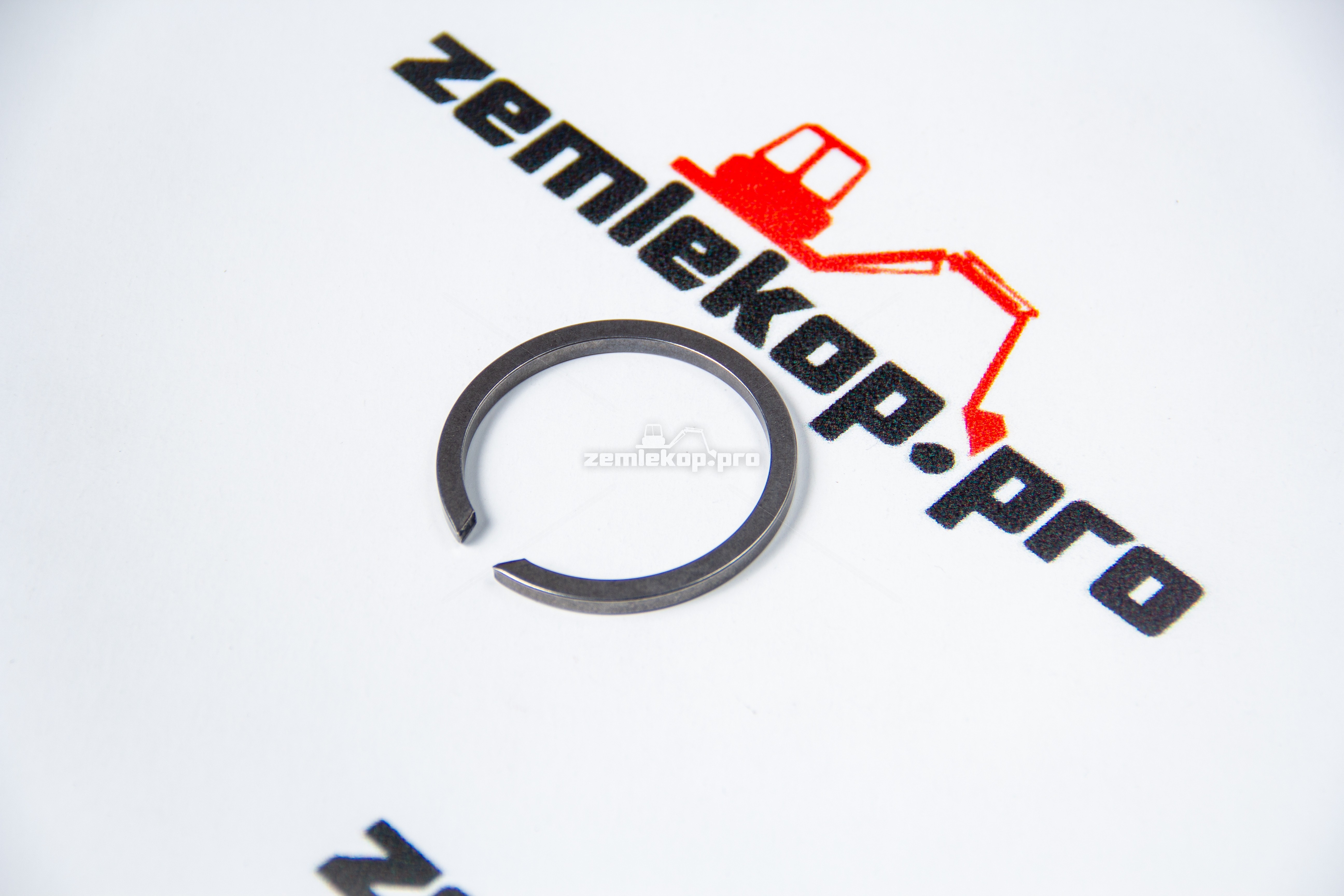 230888 Кольцо стопорное DANA