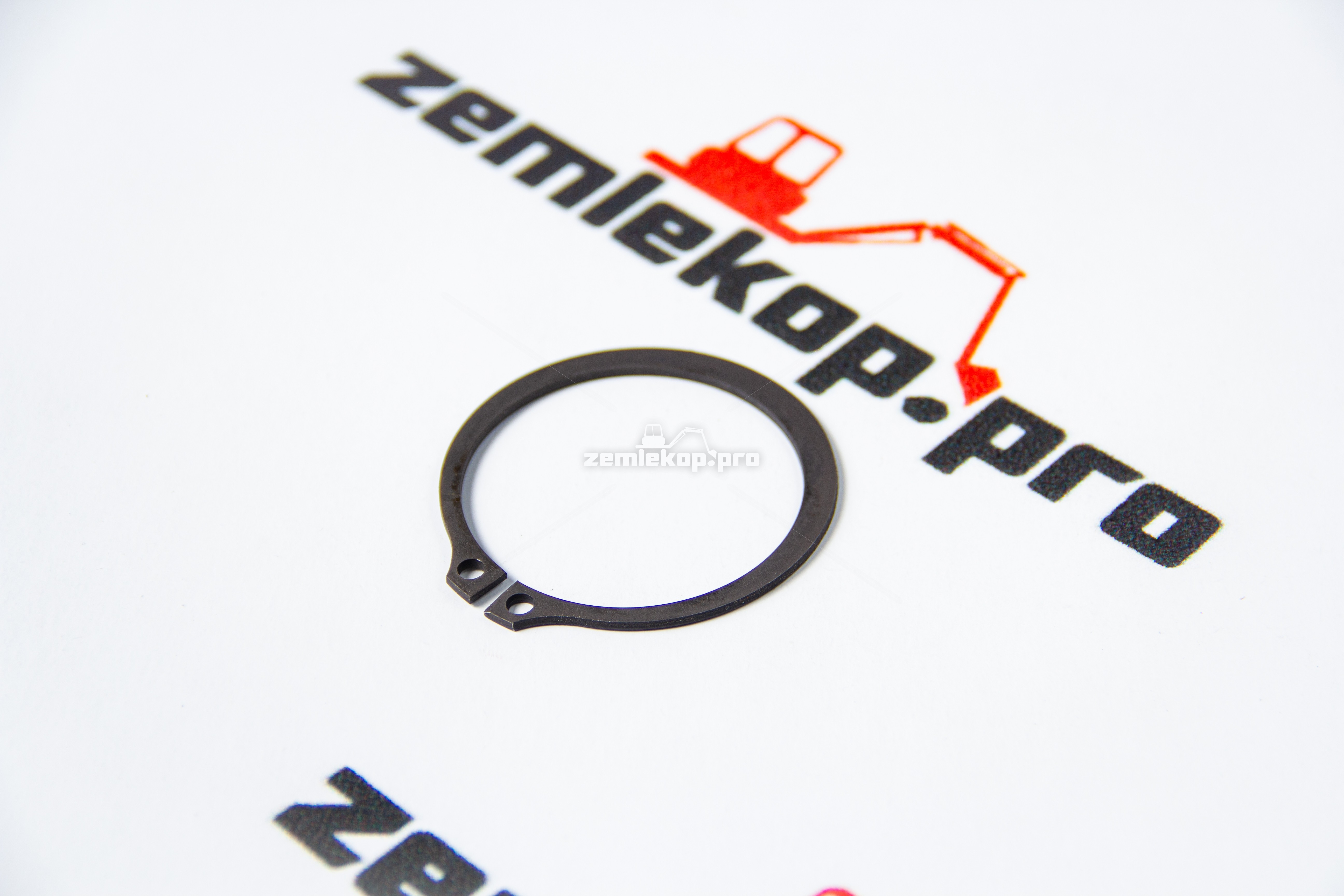 247353 Кольцо стопорное DANA