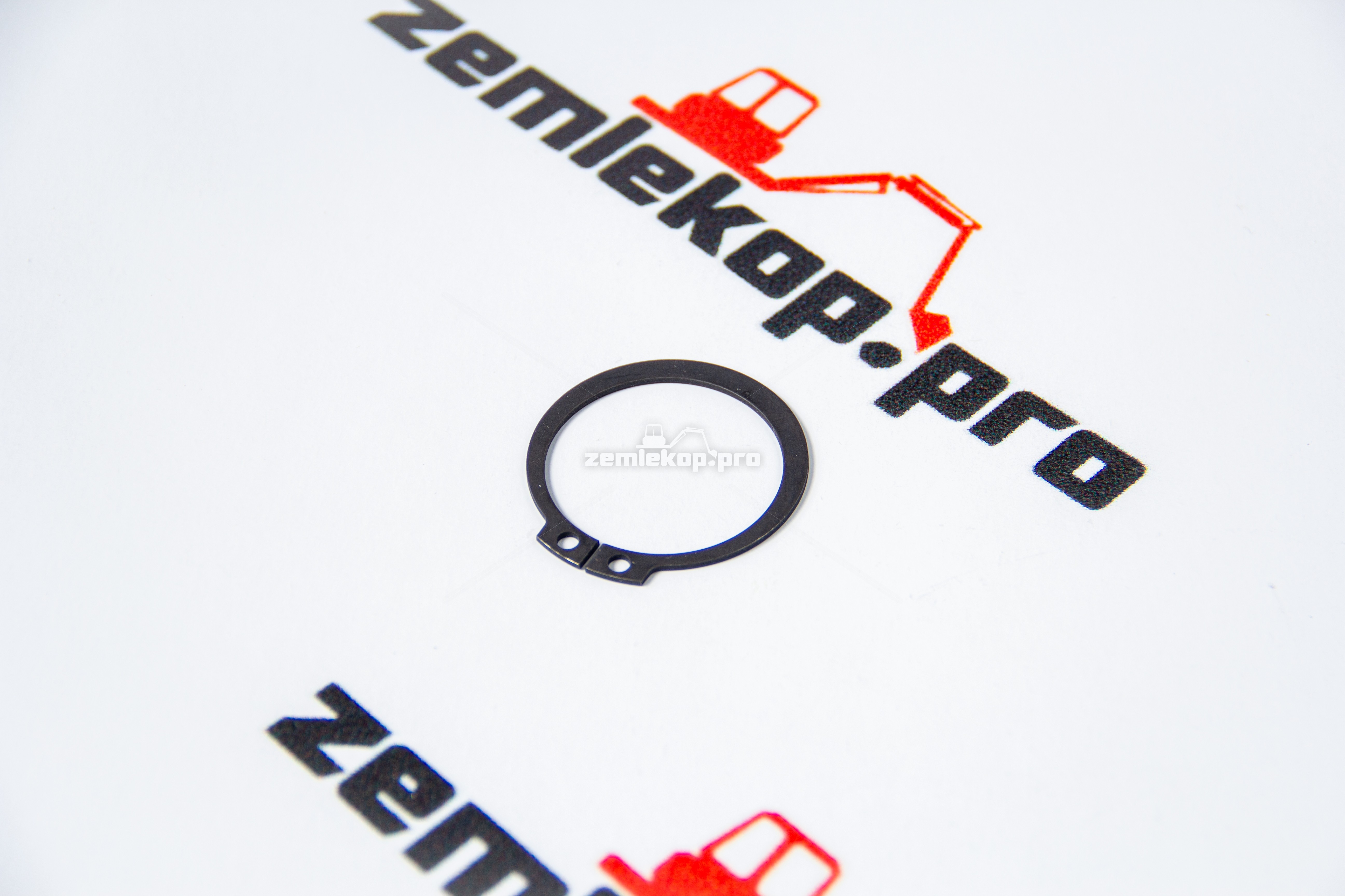 247470 Кольцо стопорное DANA