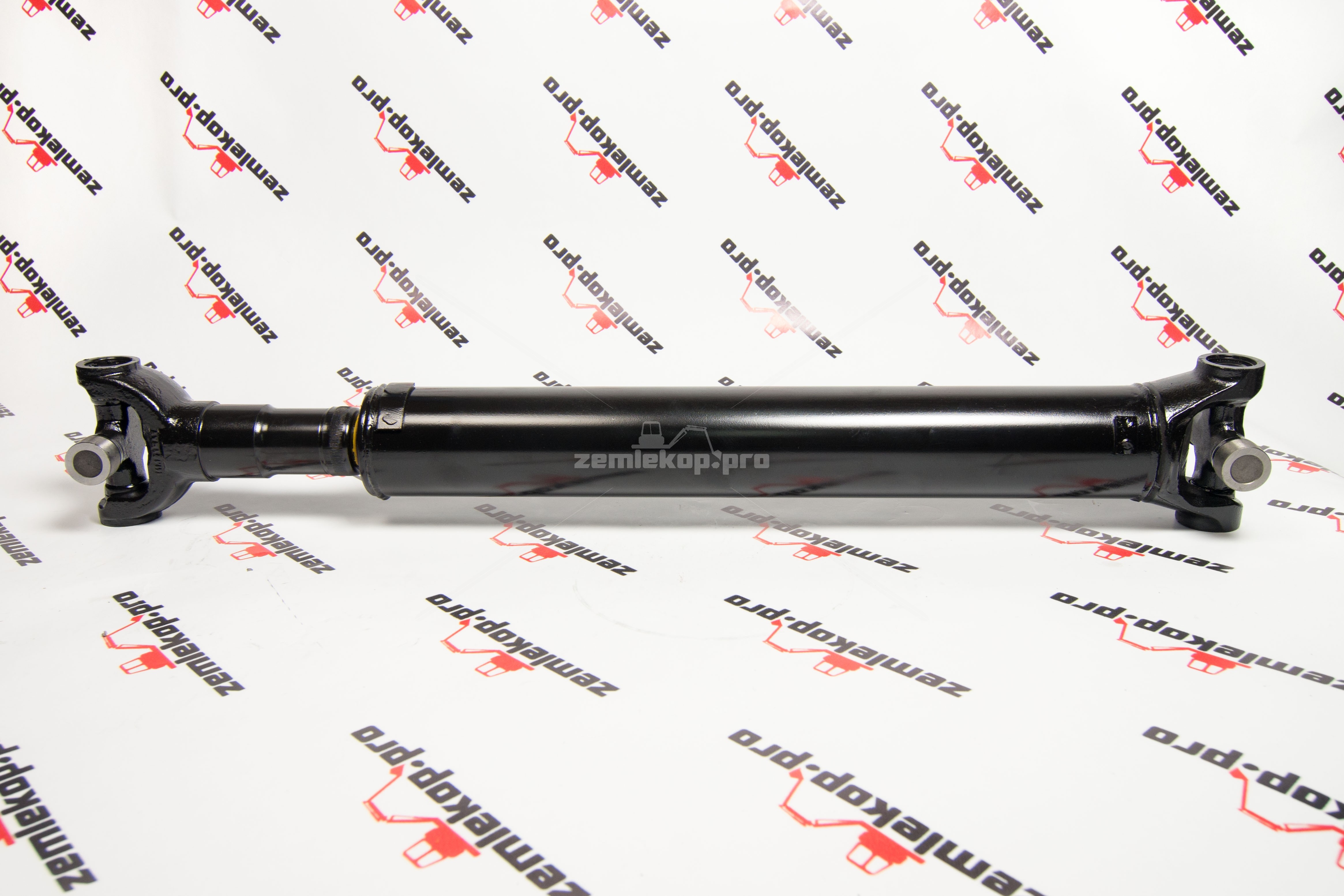 DAS160-7601 Карданный вал 84120462