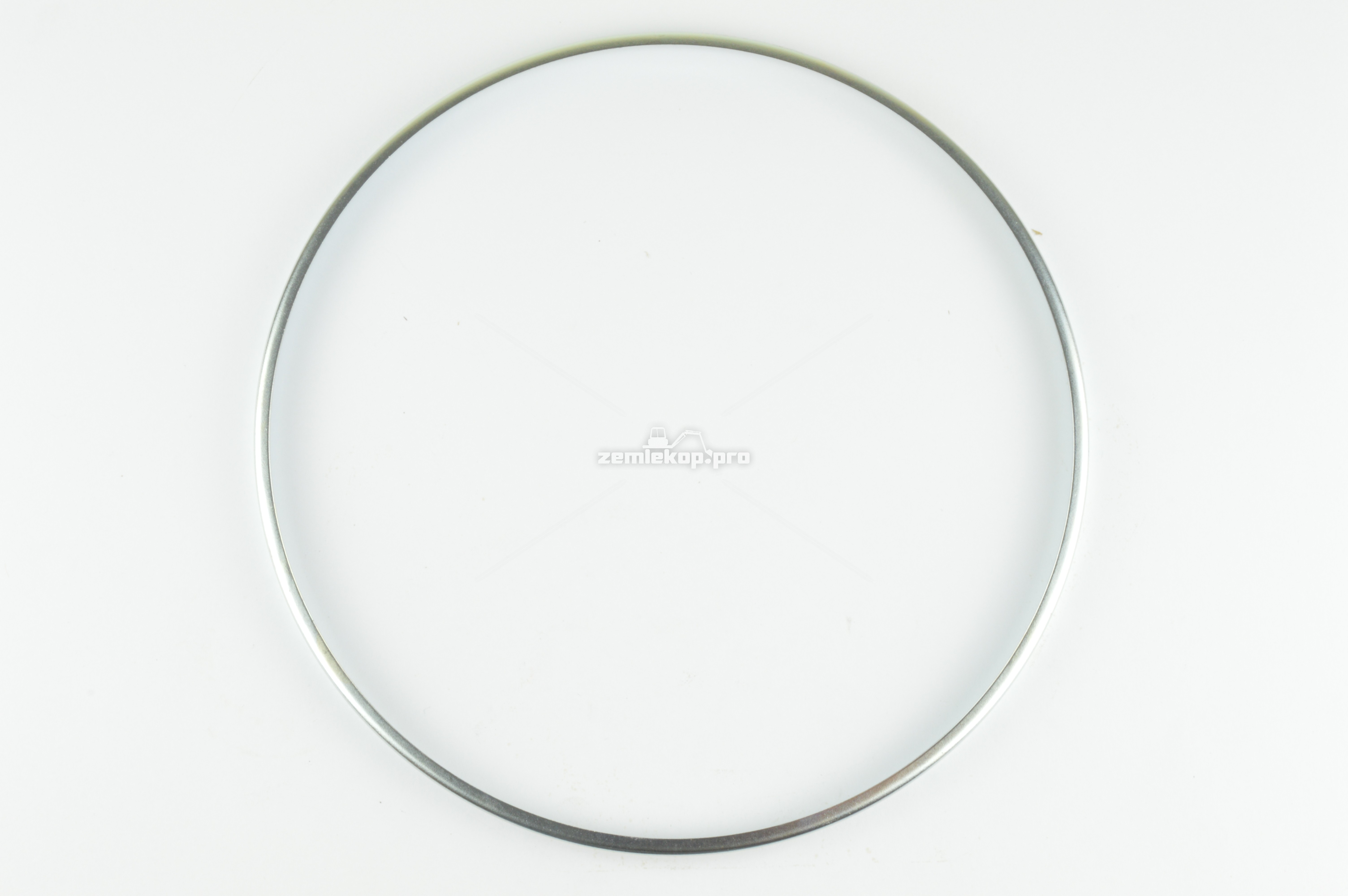 000.216180.002 COVER