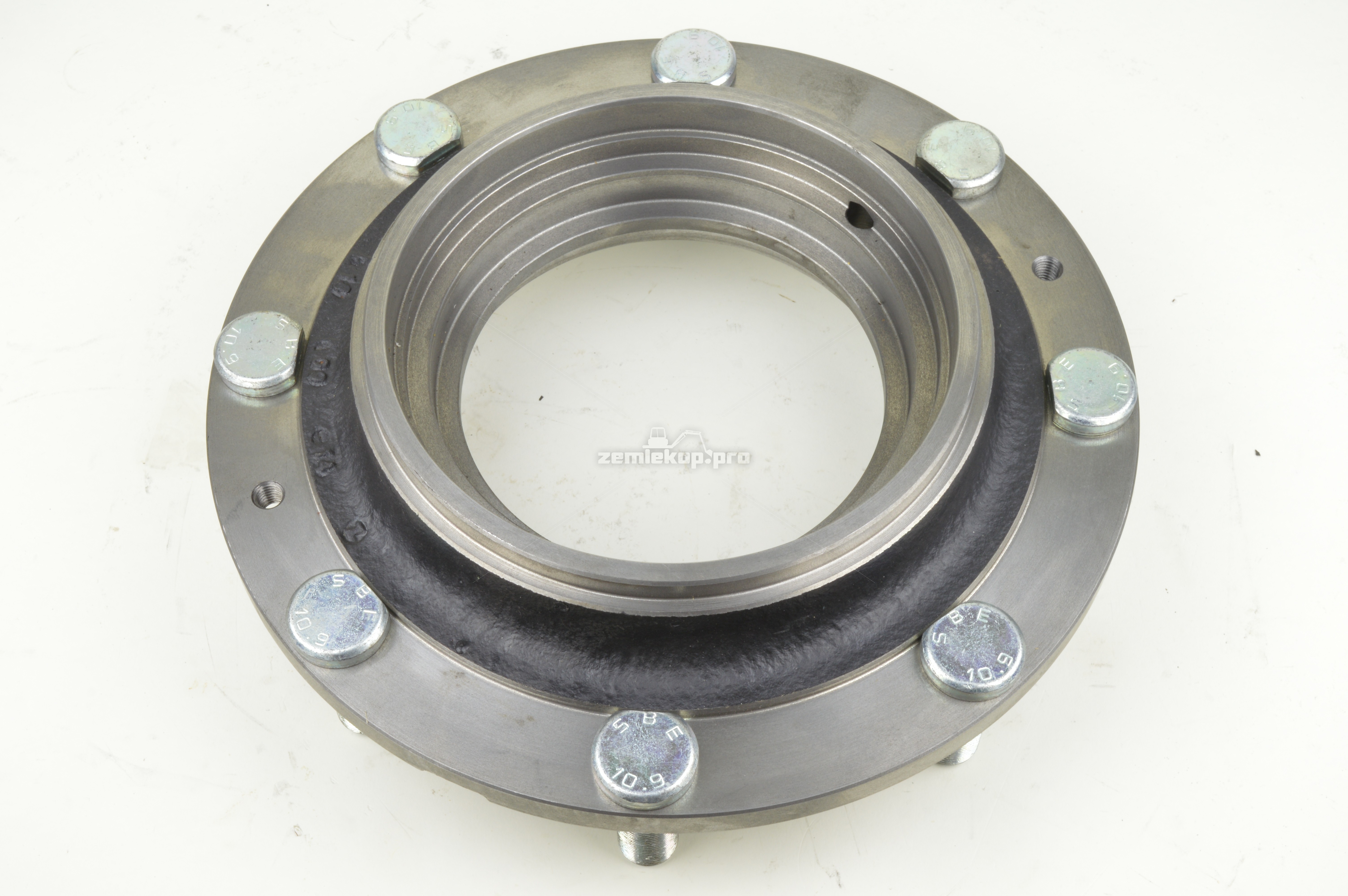 000.304541 WHEEL HUB