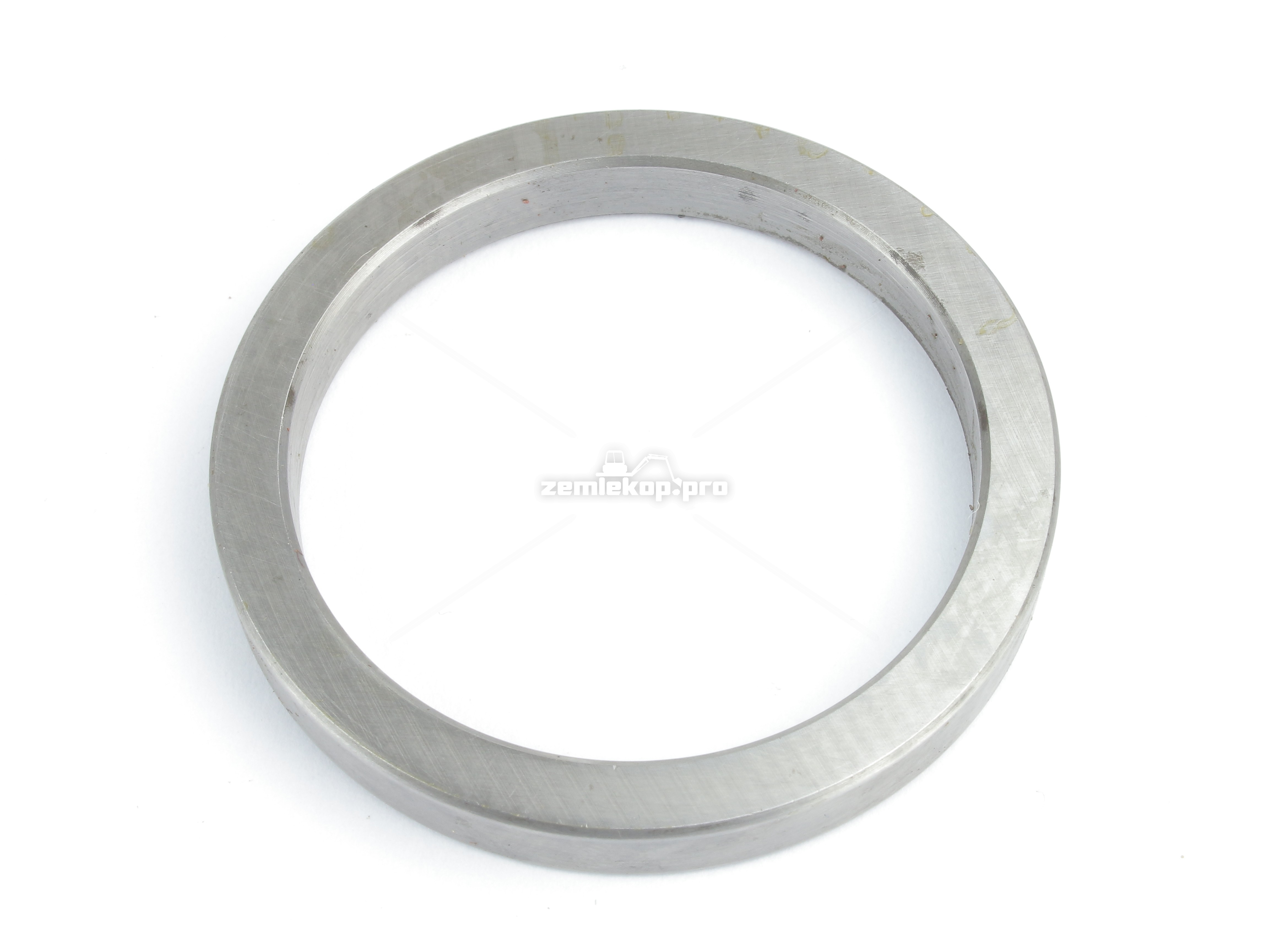 000.3764220M1 SPACER