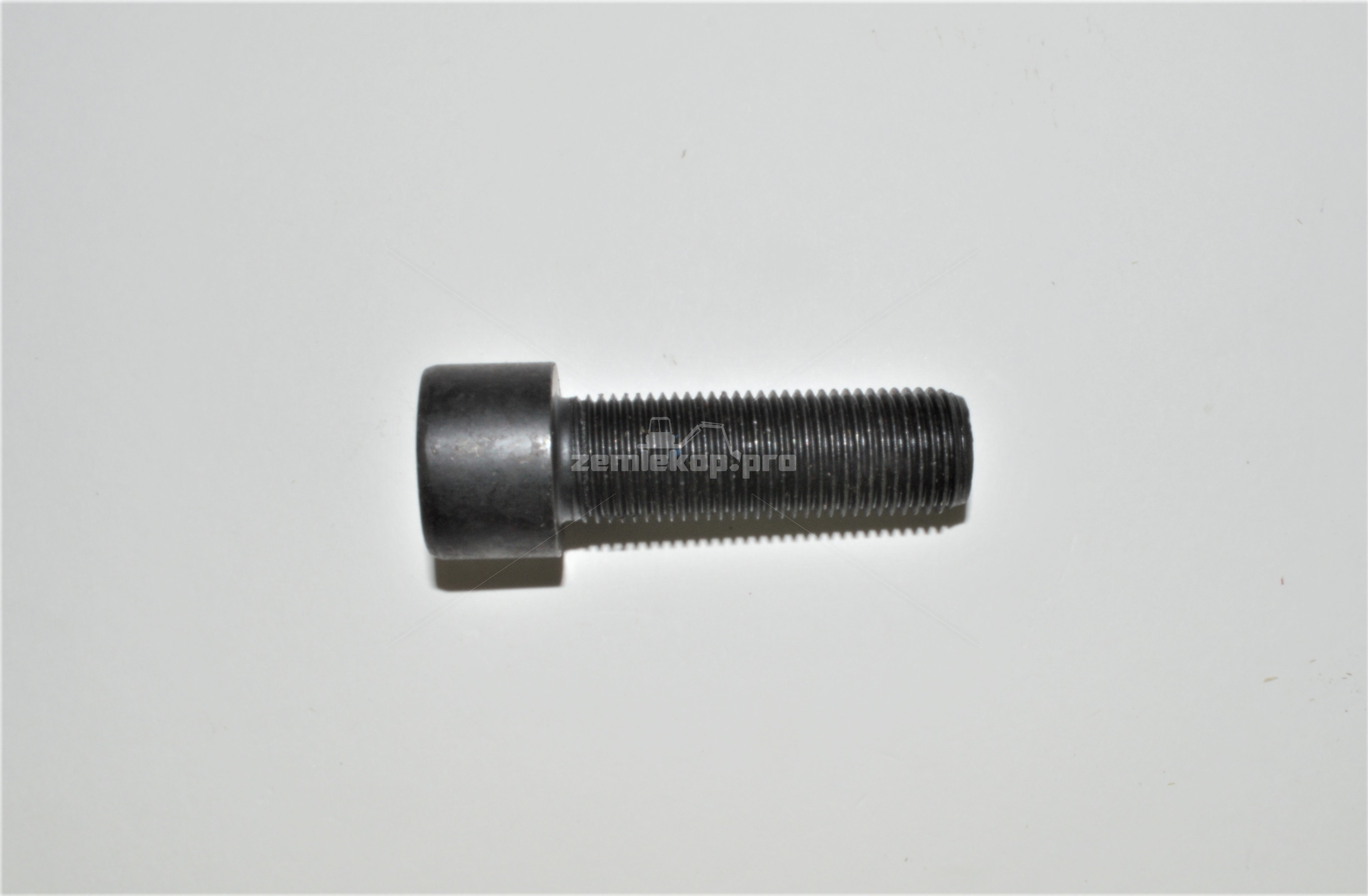 016.17.2890 ROD BOLT