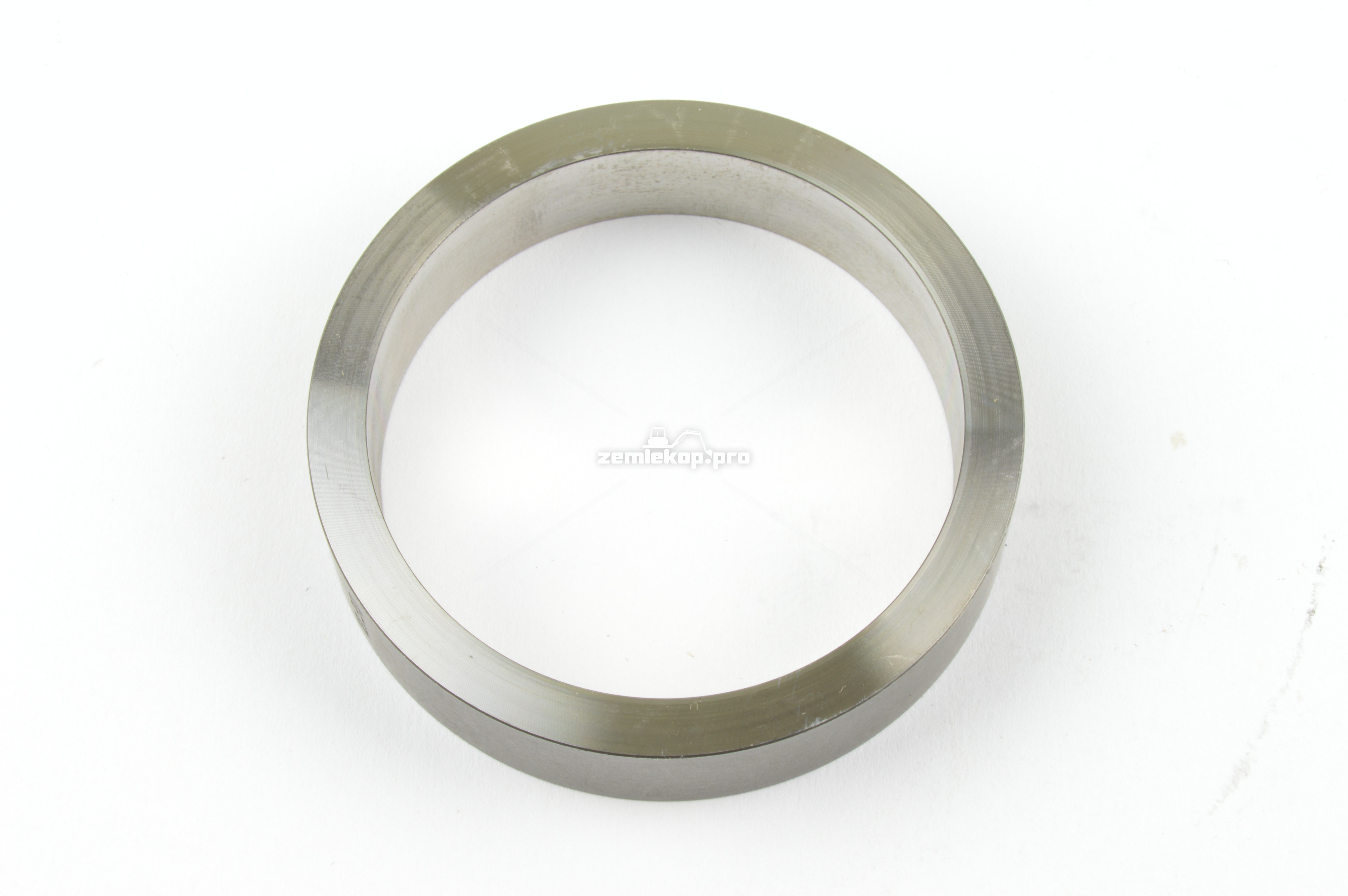 113.04.035.06 SPACER