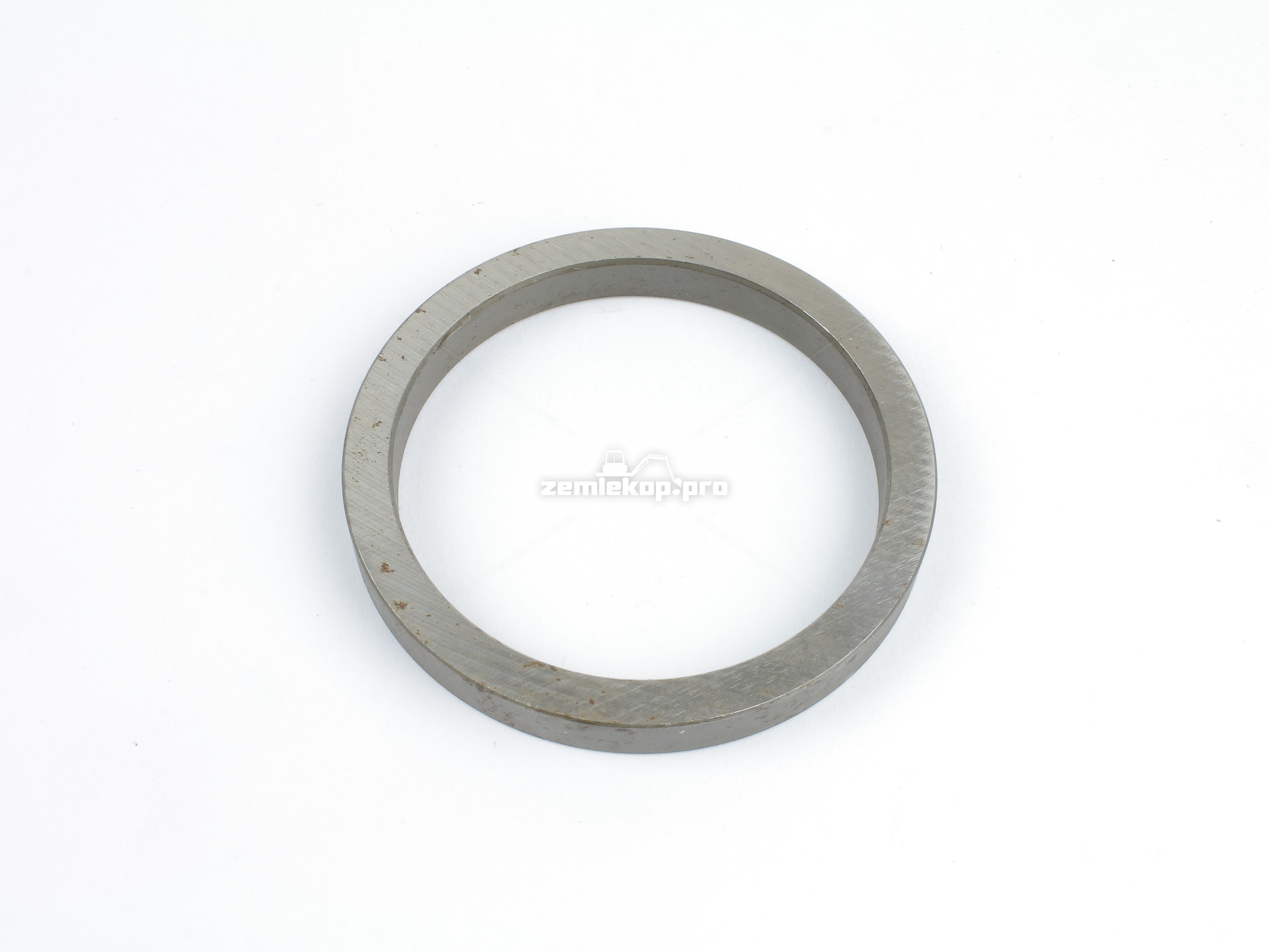 138.04.012.27 SPACER