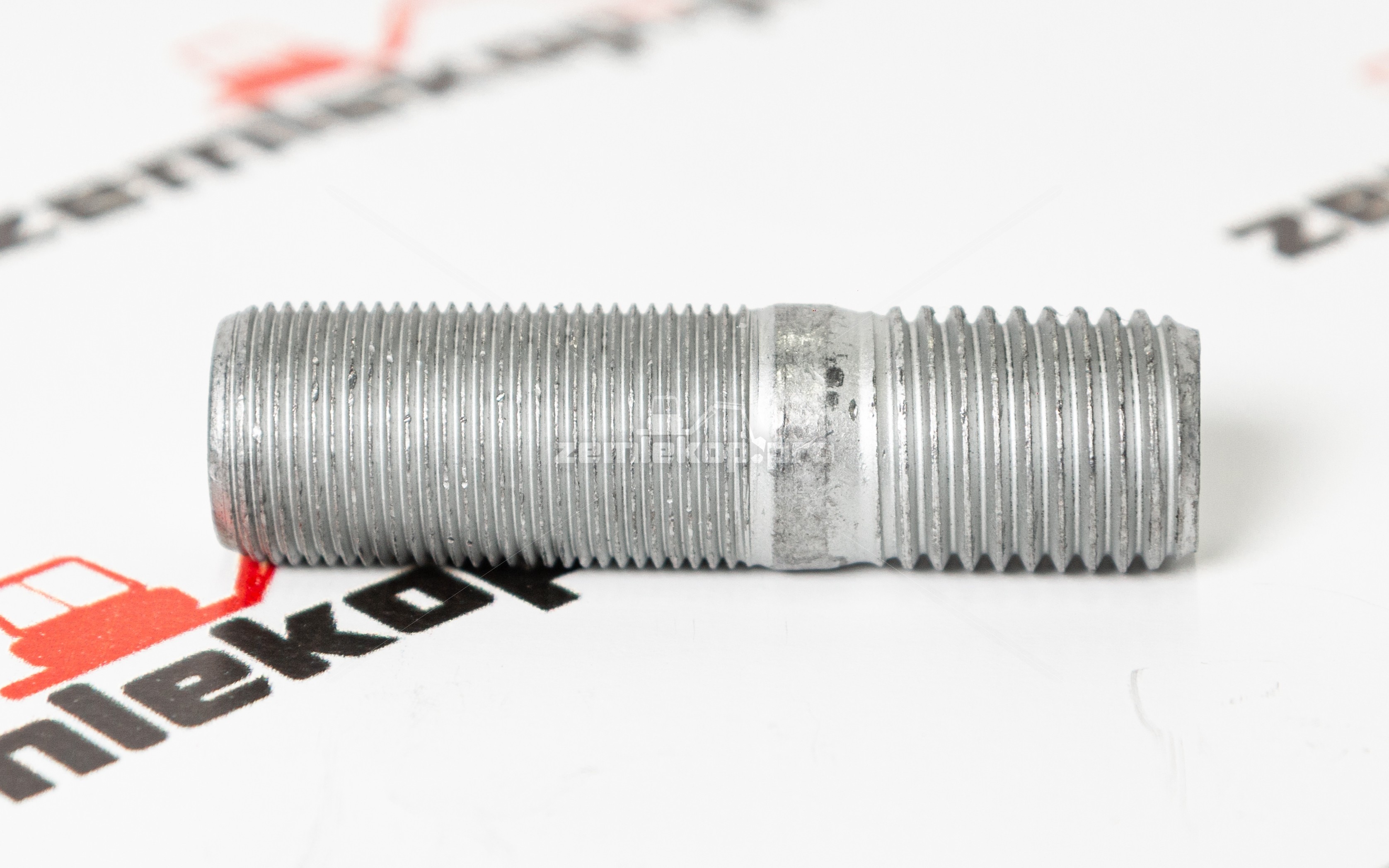 116957 Шпилька