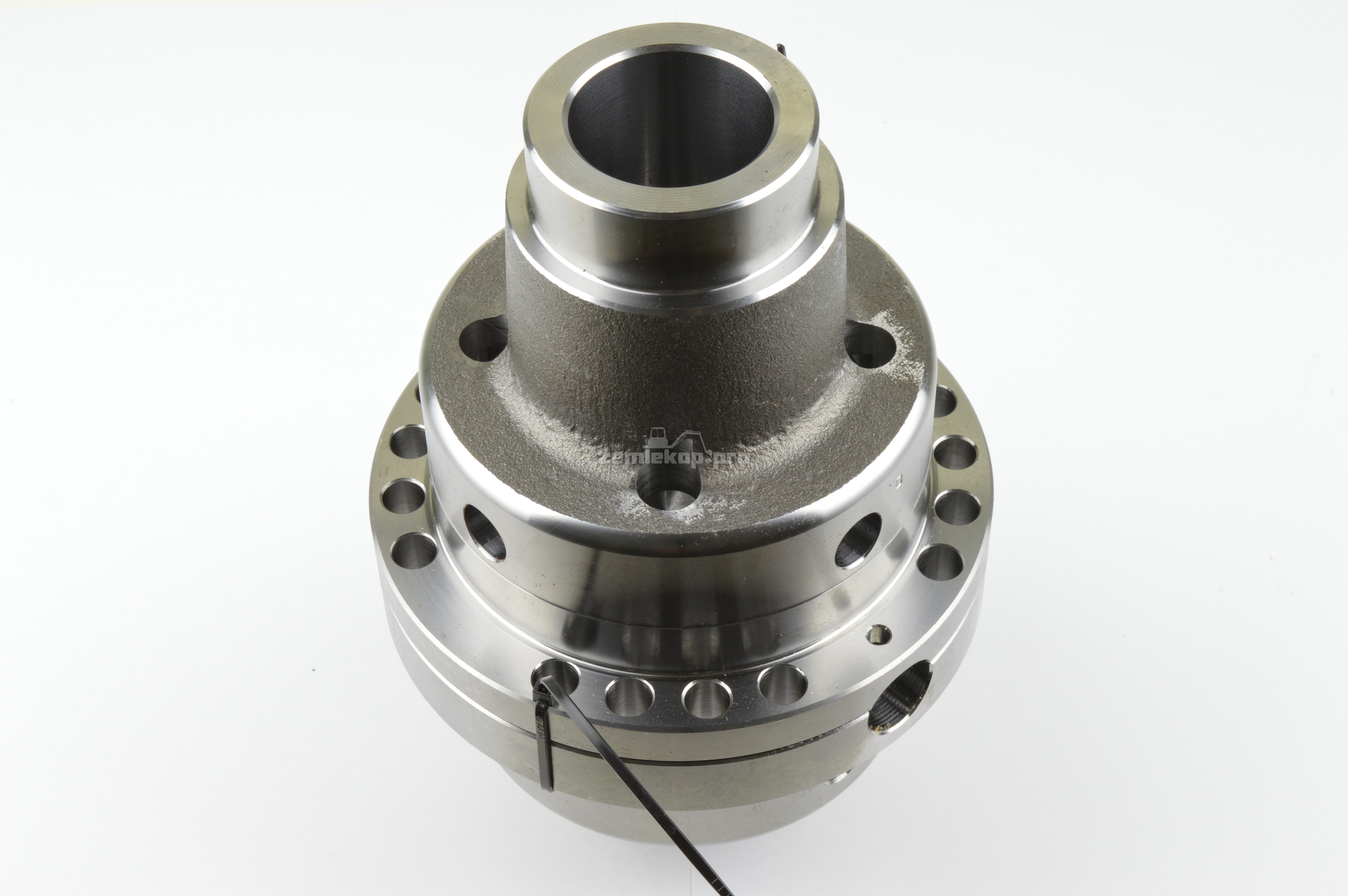 725.04.700.01 DIFFER CASE