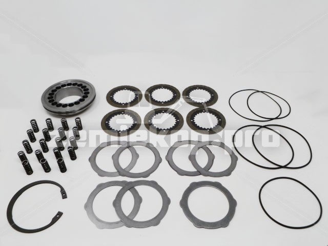 AM902471 A/M BRAKE KIT (C014)