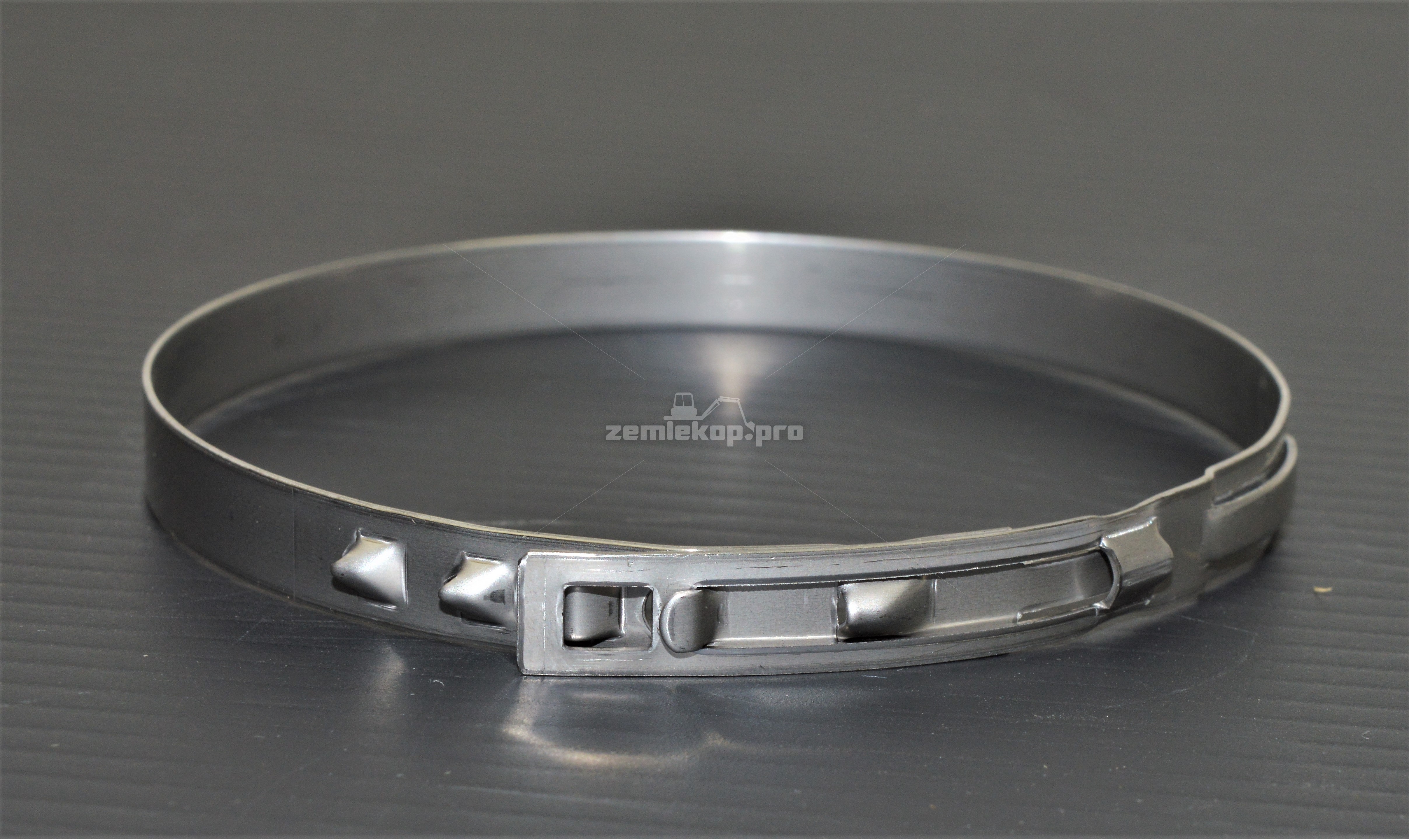 C-10068-00 Clip for gaiter