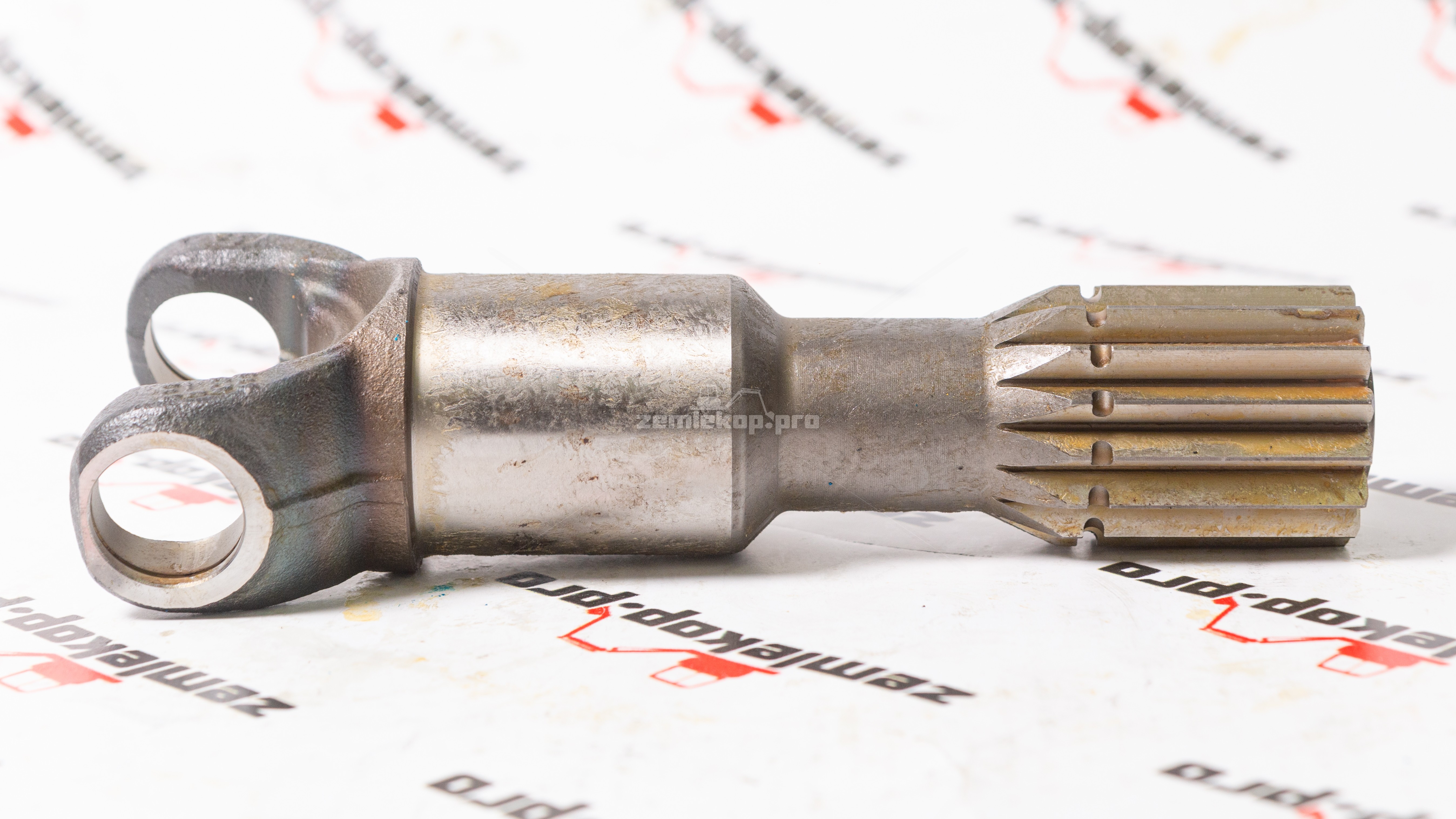 46461 Полуось