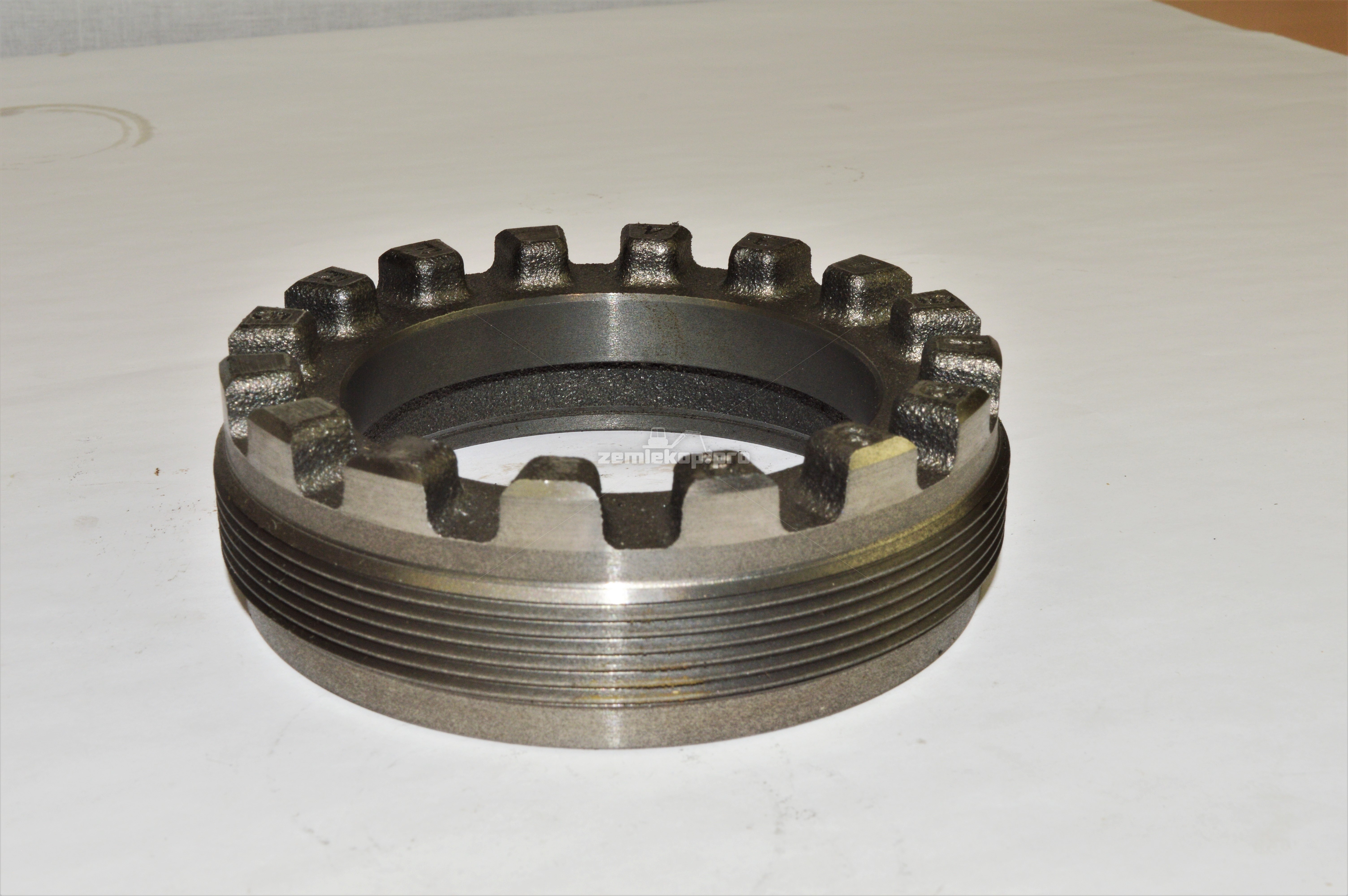 R9915/34 ADJUSTER NUT-BEARING