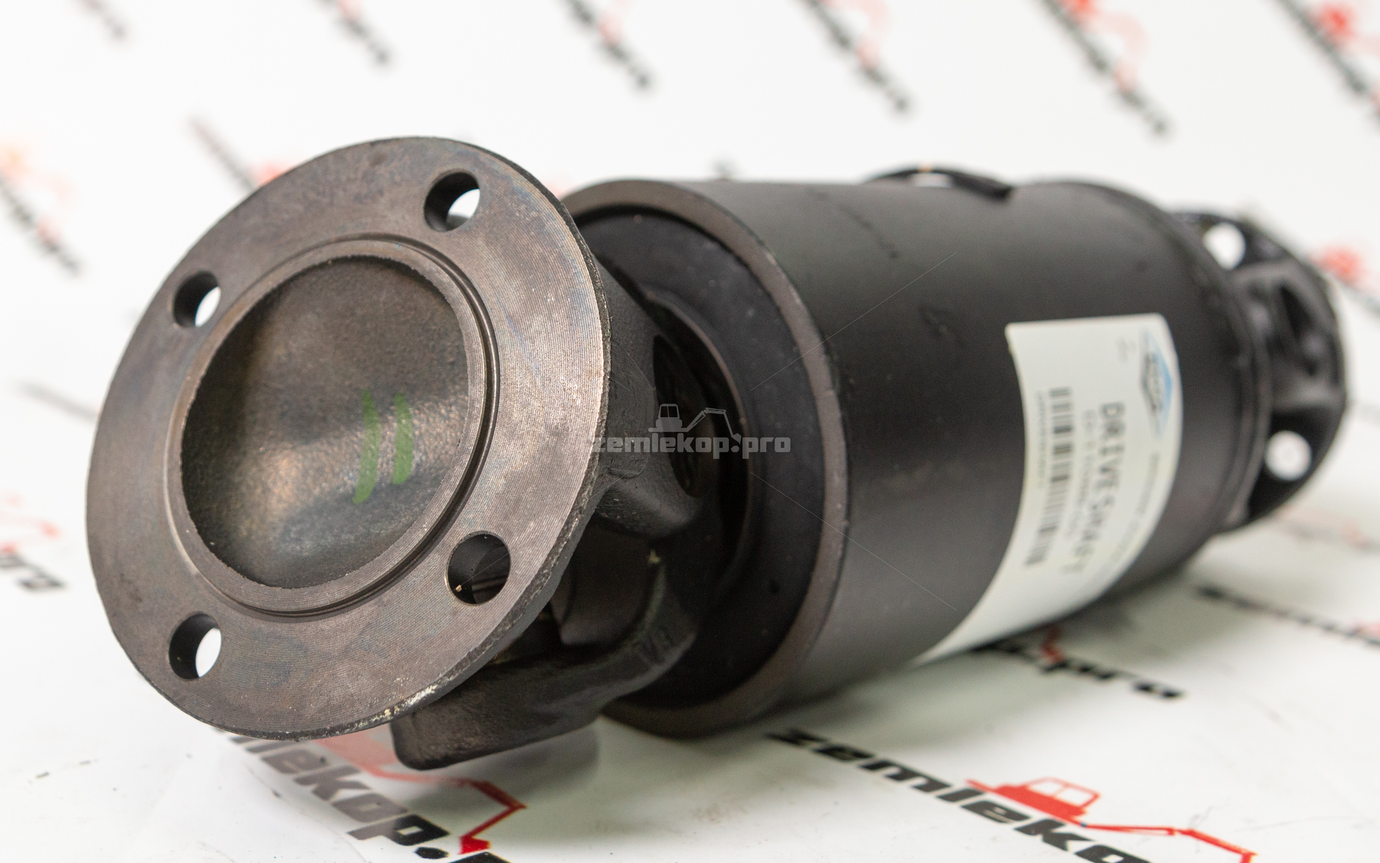 D-11088-00 Карданный вал DANA