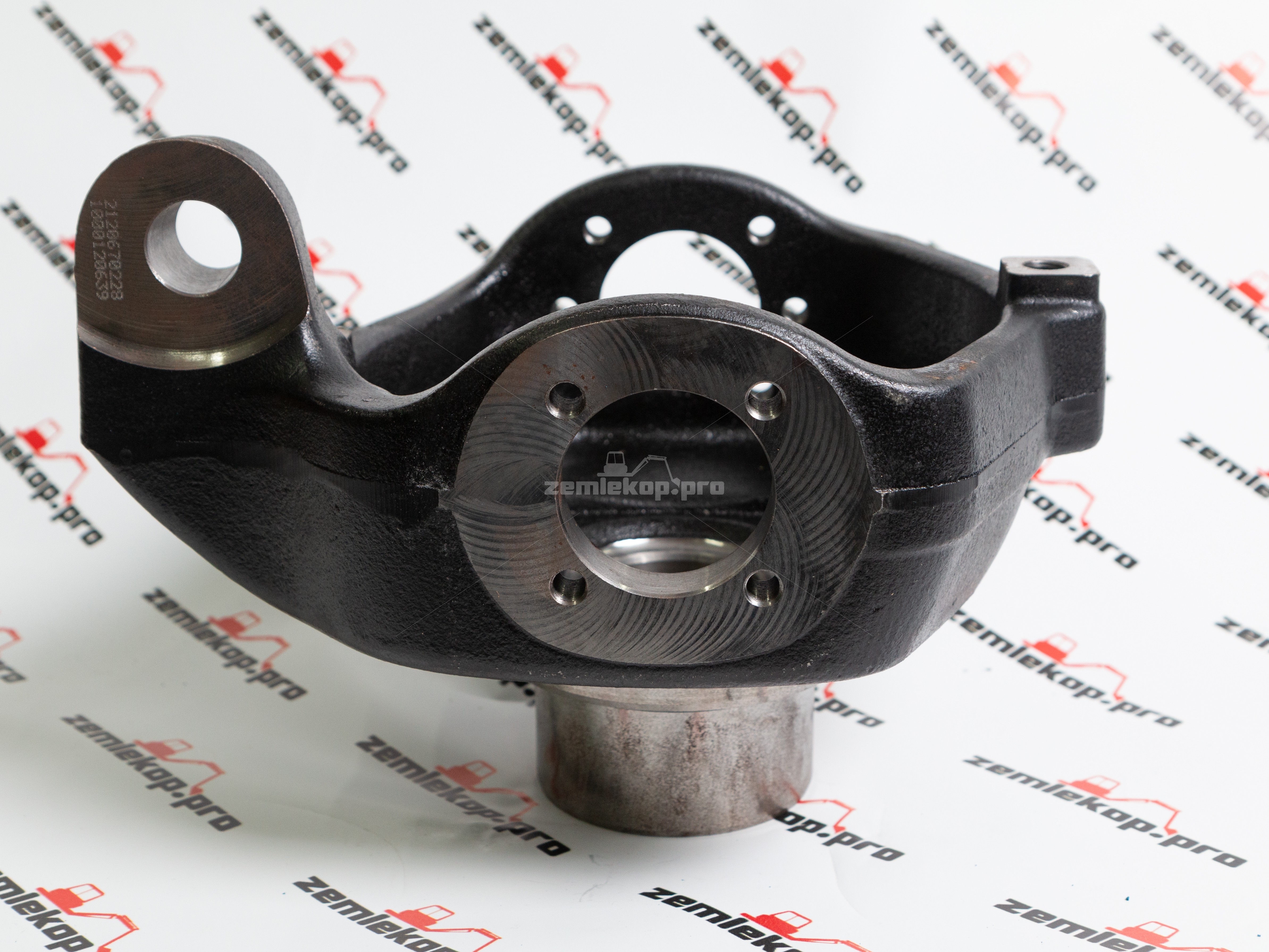 212.06.702.28 Кулак DANA