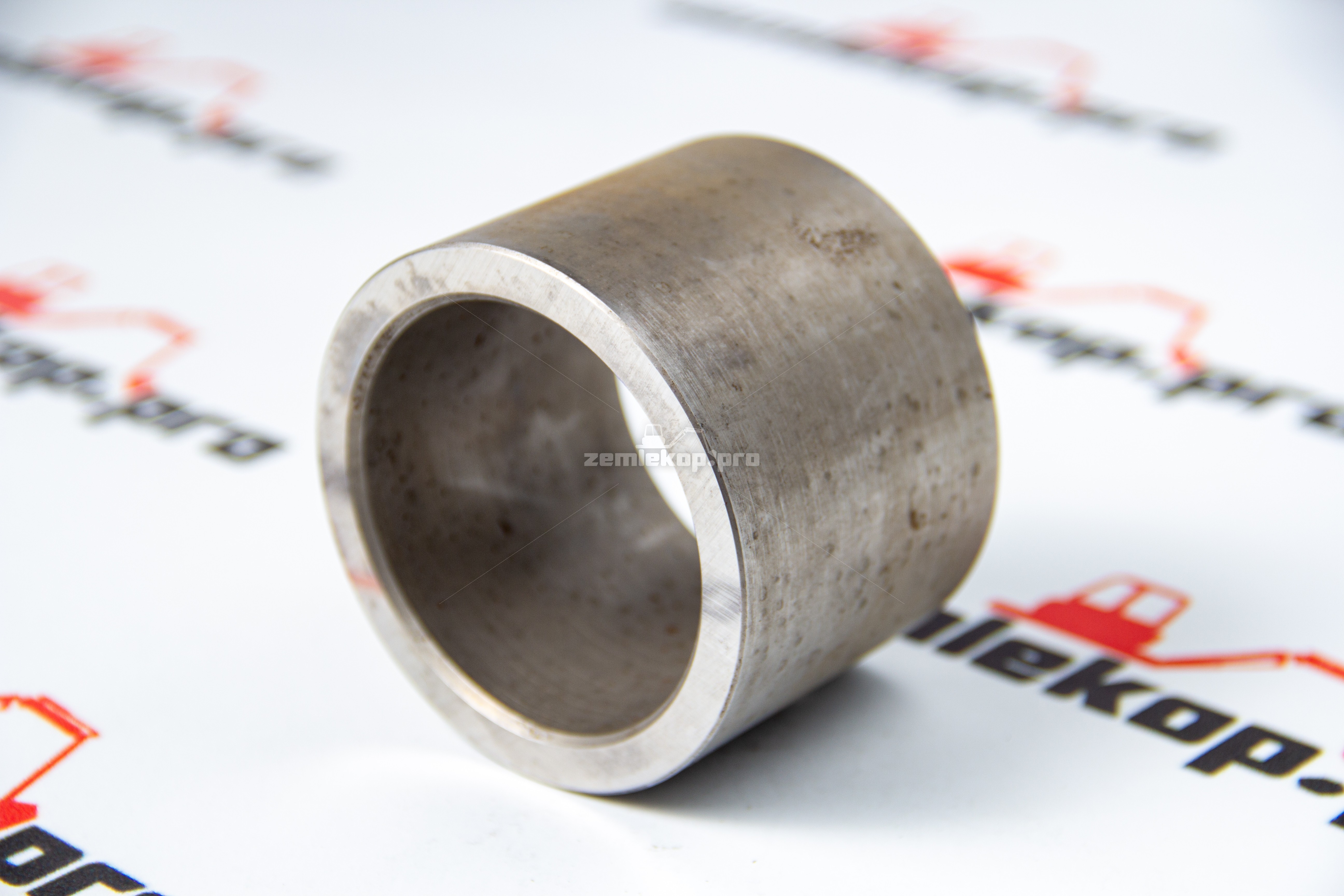 770.06.071.01 Втулка DANA