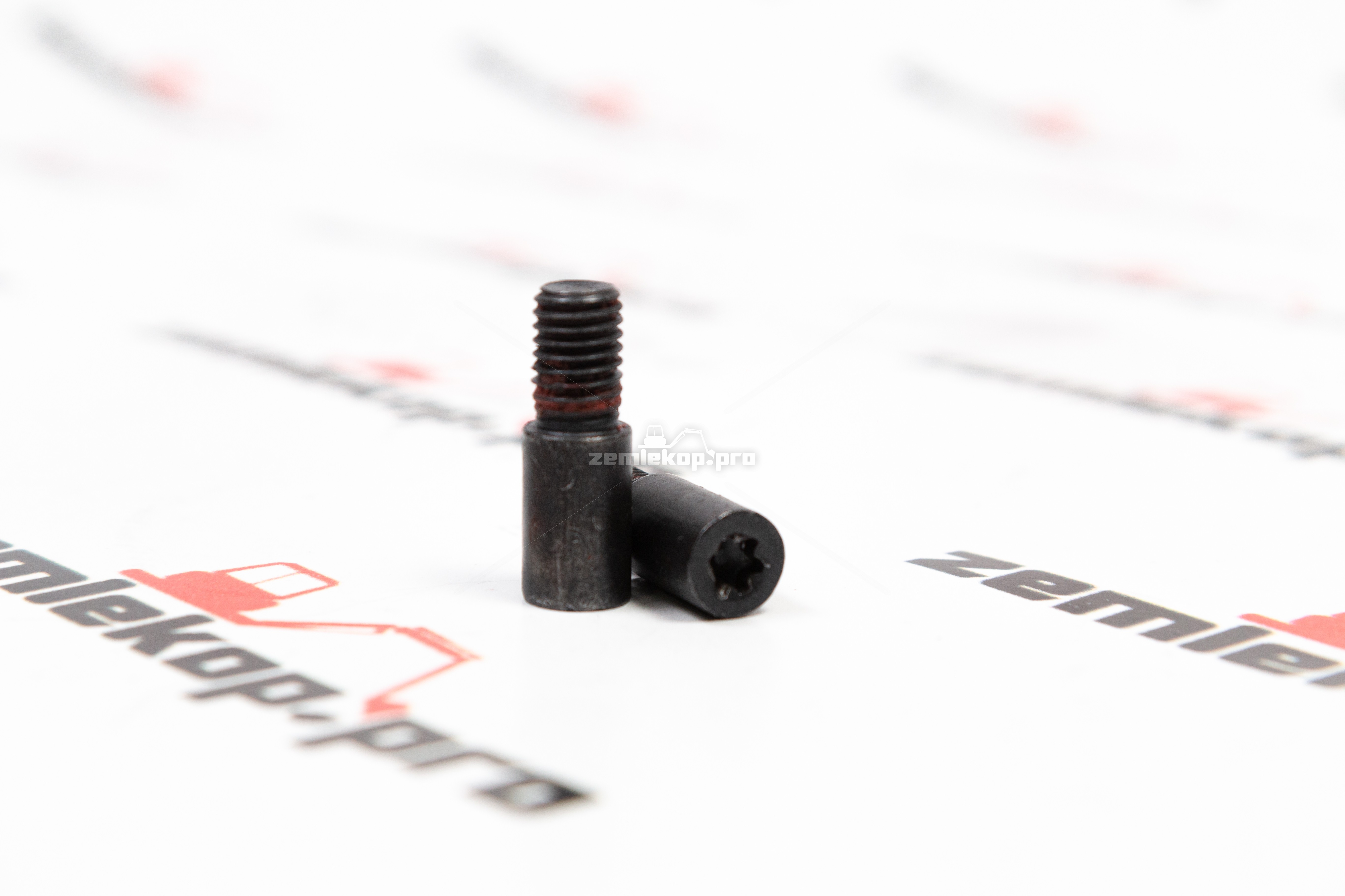 014.02.0913-R Палец DANA