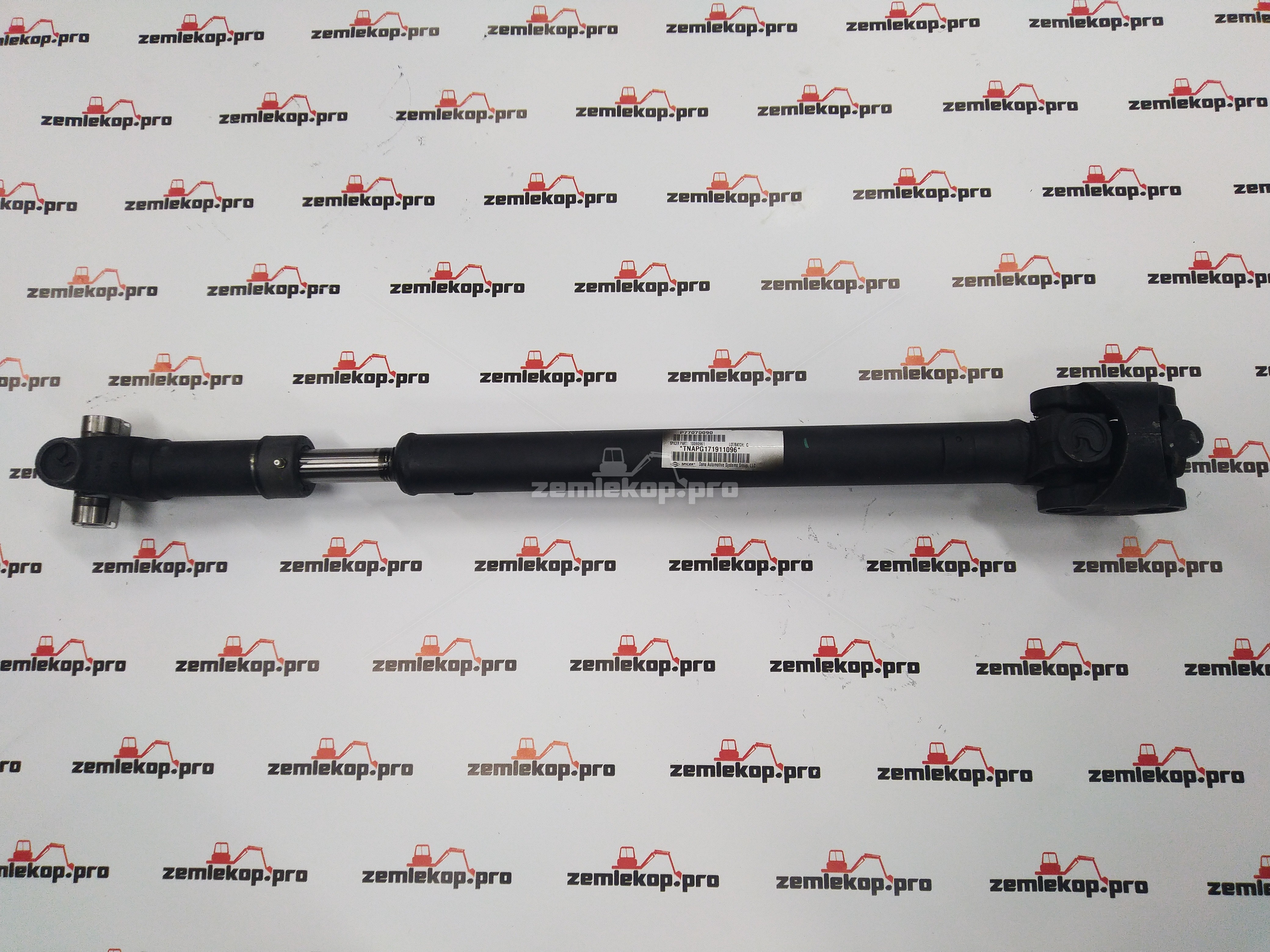 10113217 Карданный вал DANA