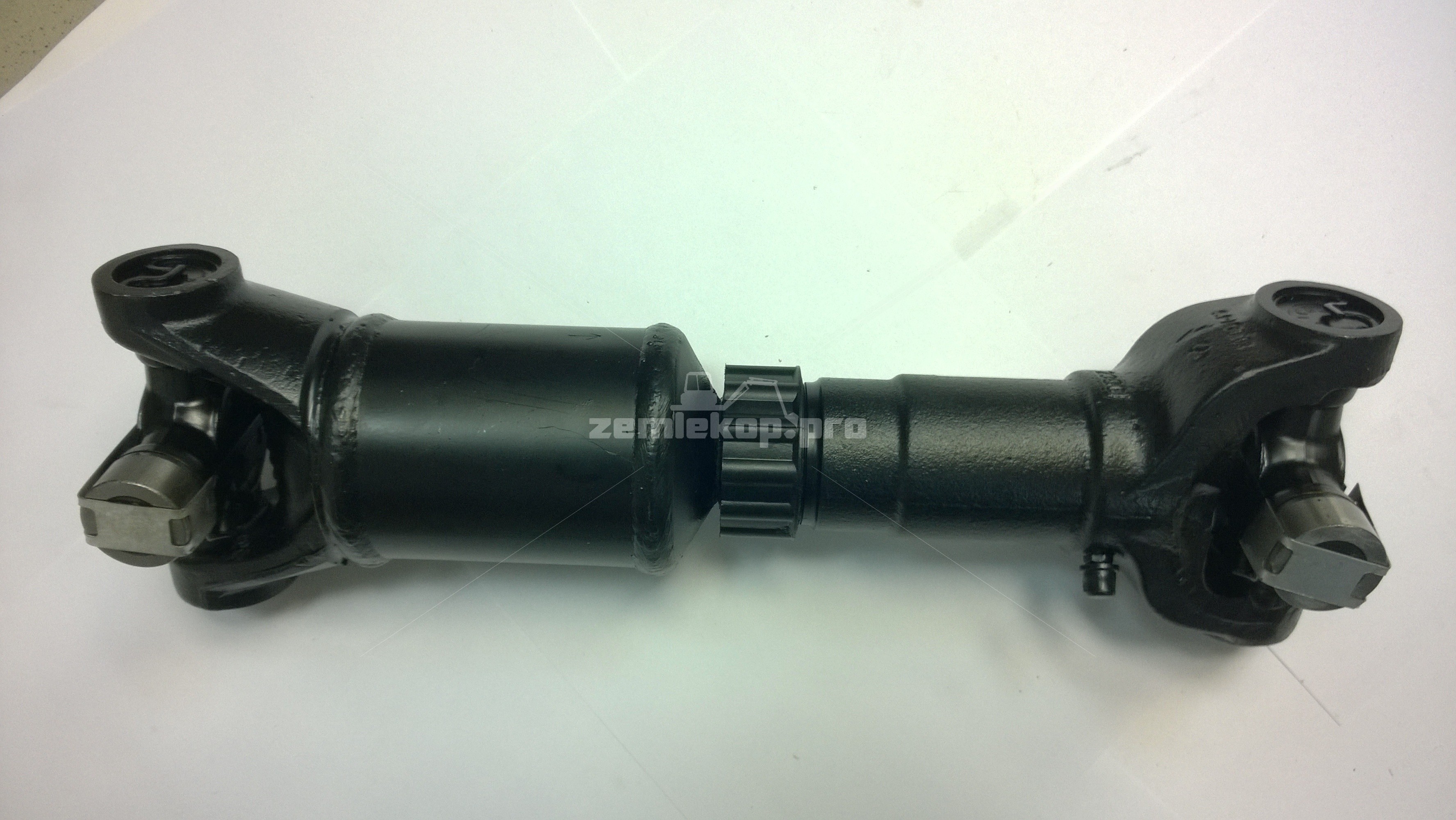 D-10027-00 Карданный вал DANA