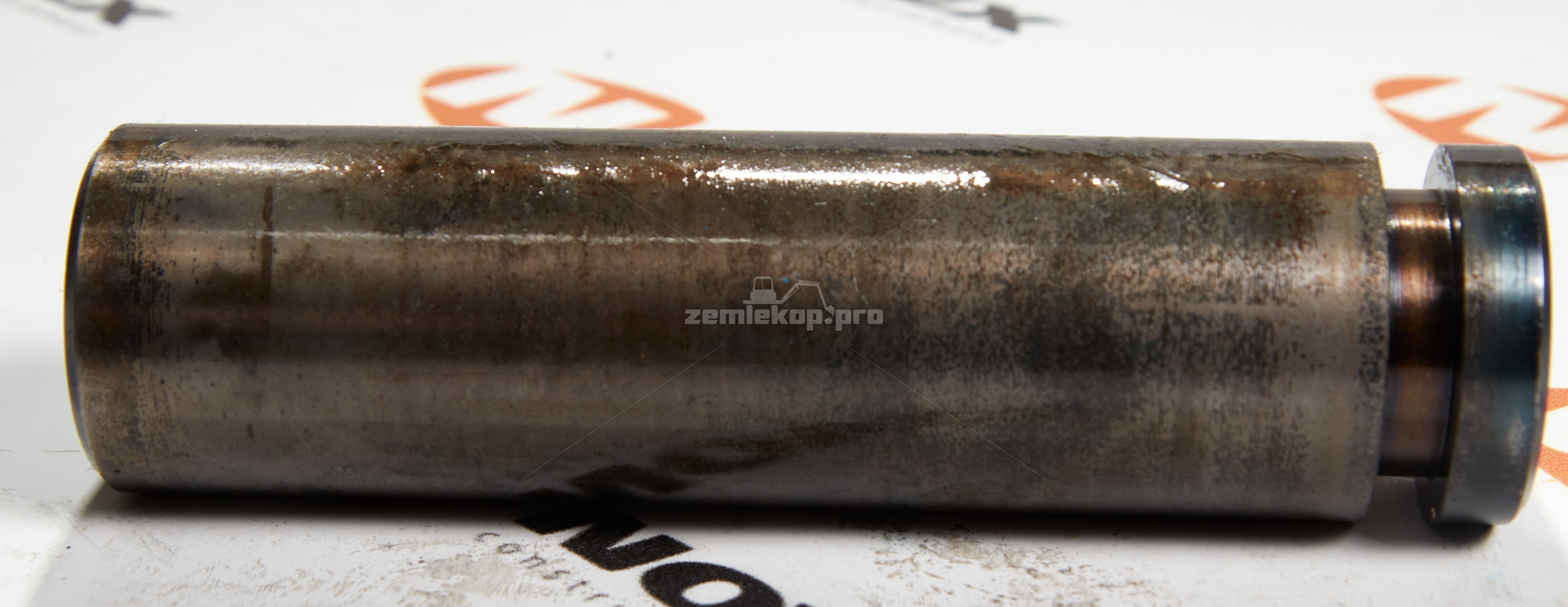 182181 Гайка прямоугольная Manitou