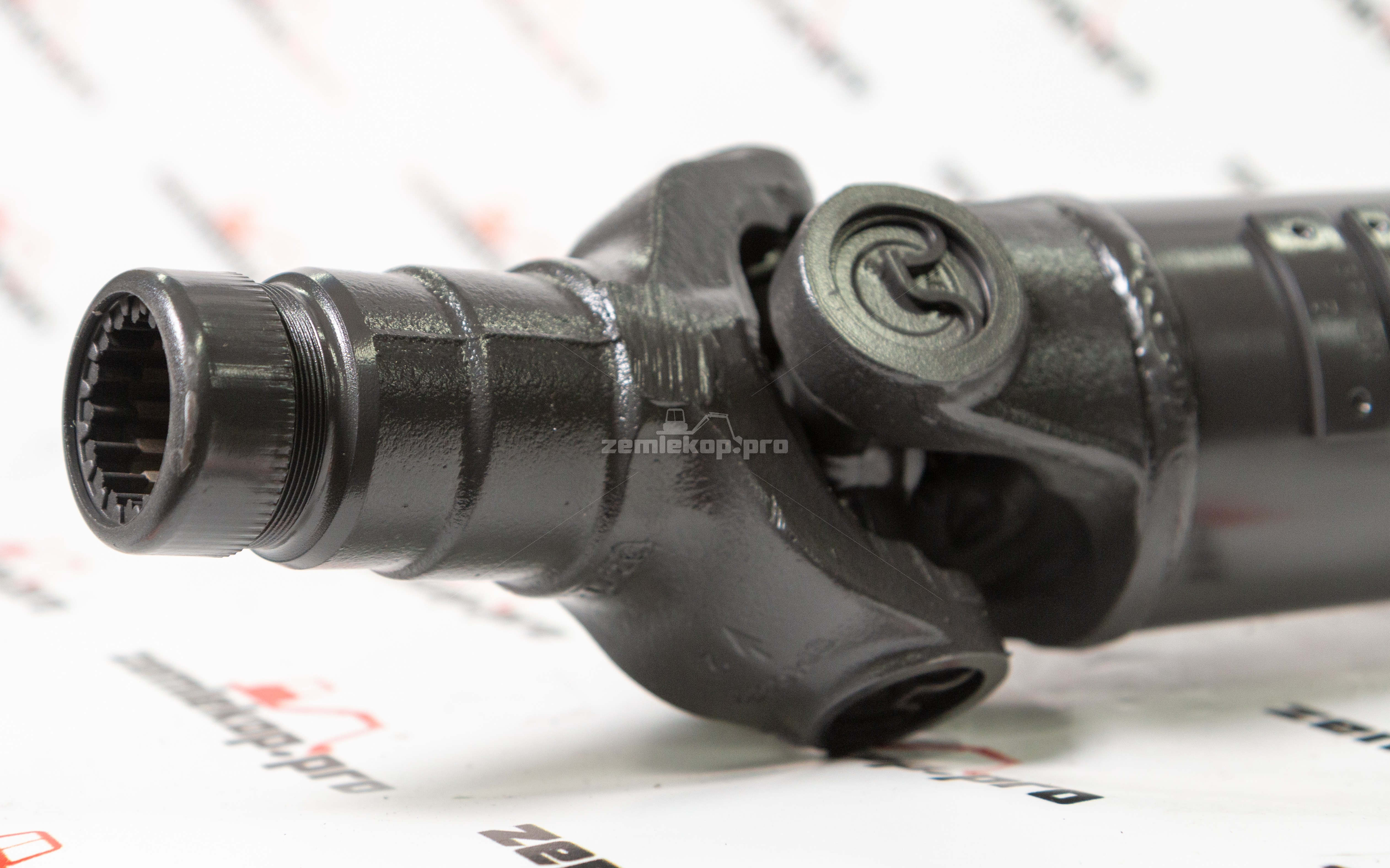 D-12097-00 Карданный вал DANA