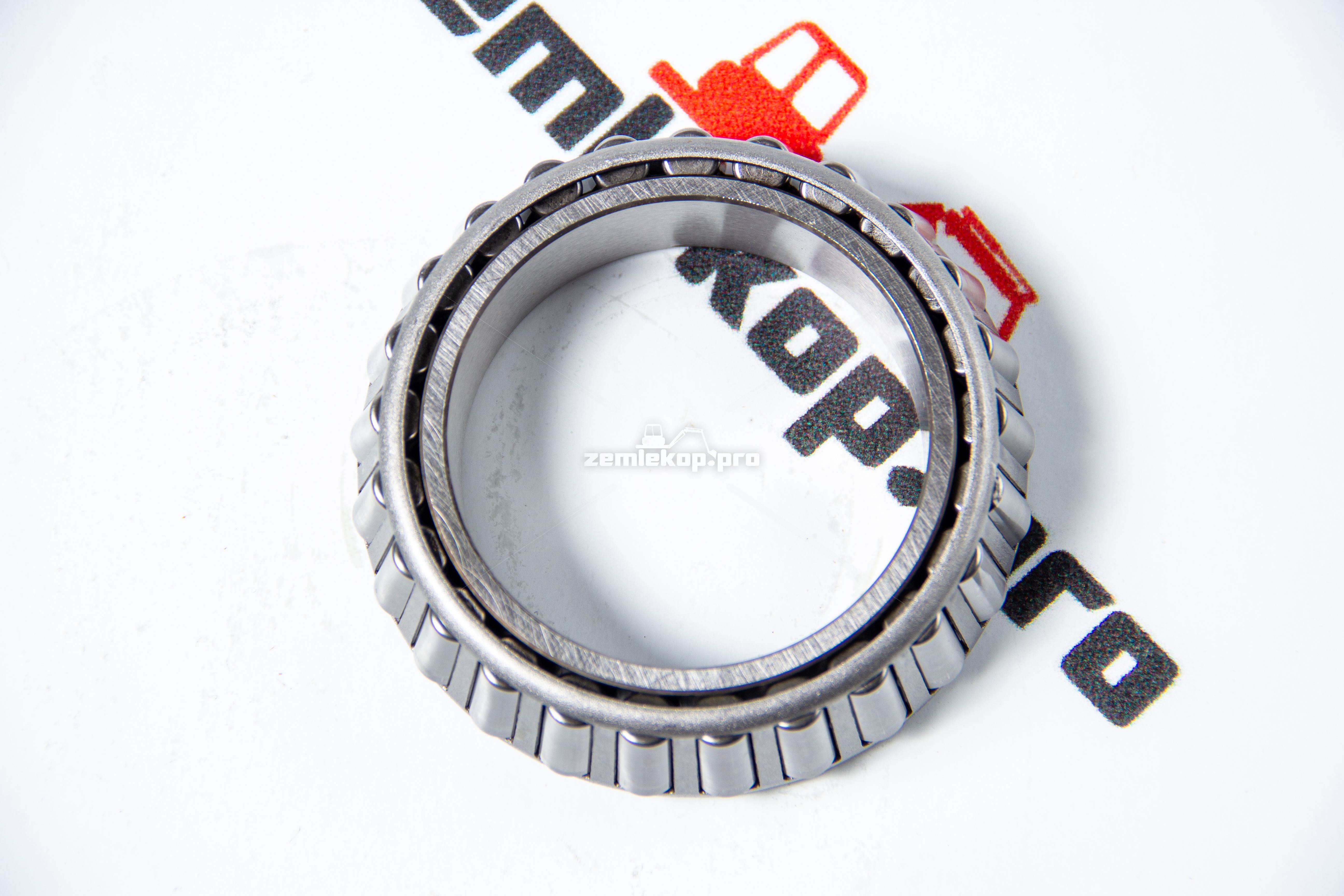 005.72.3998 Подшипник DANA