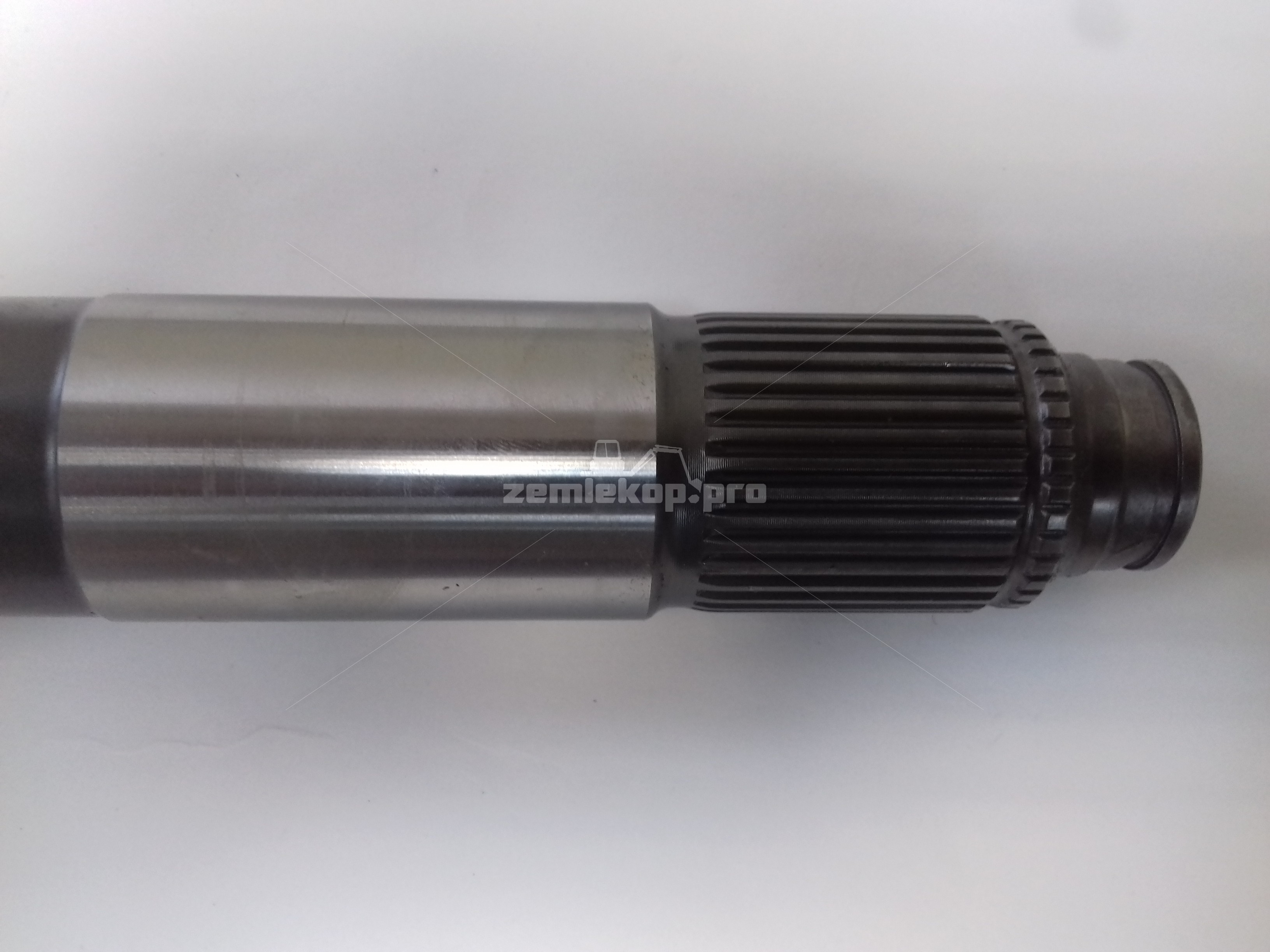 070SG155 Вал DANA