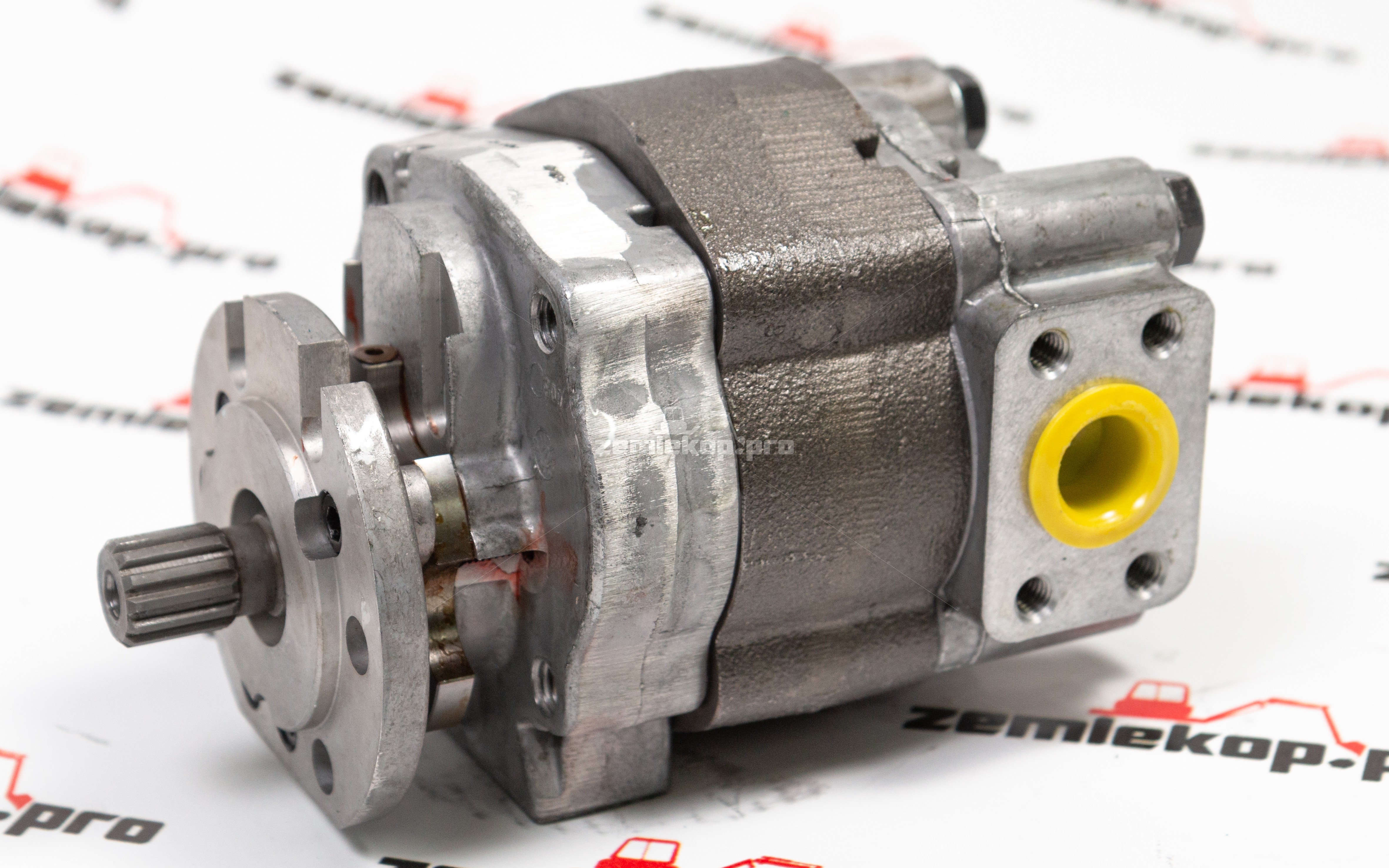 251266 Насос КПП DANA