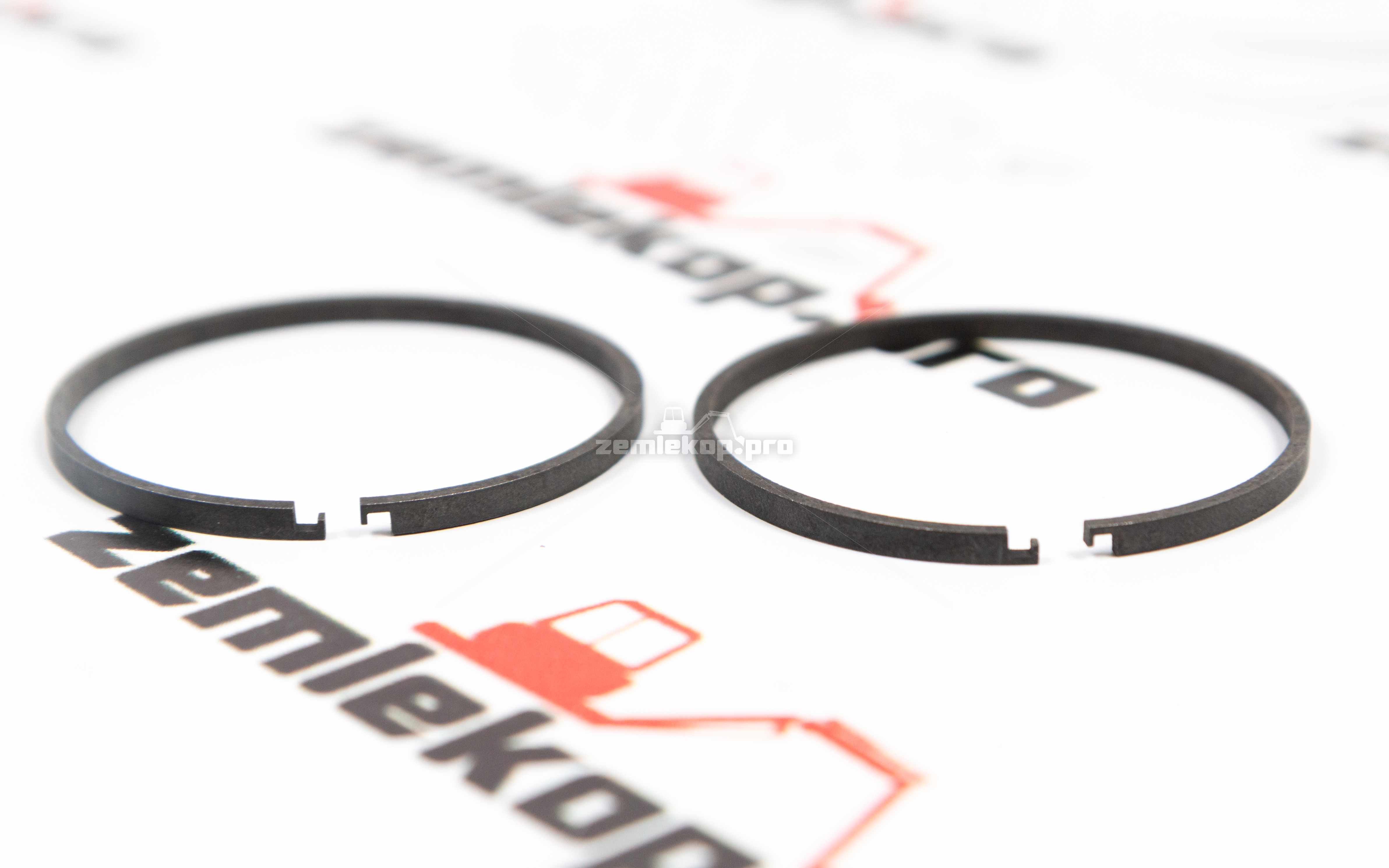 4212062 Кольцо стопорное