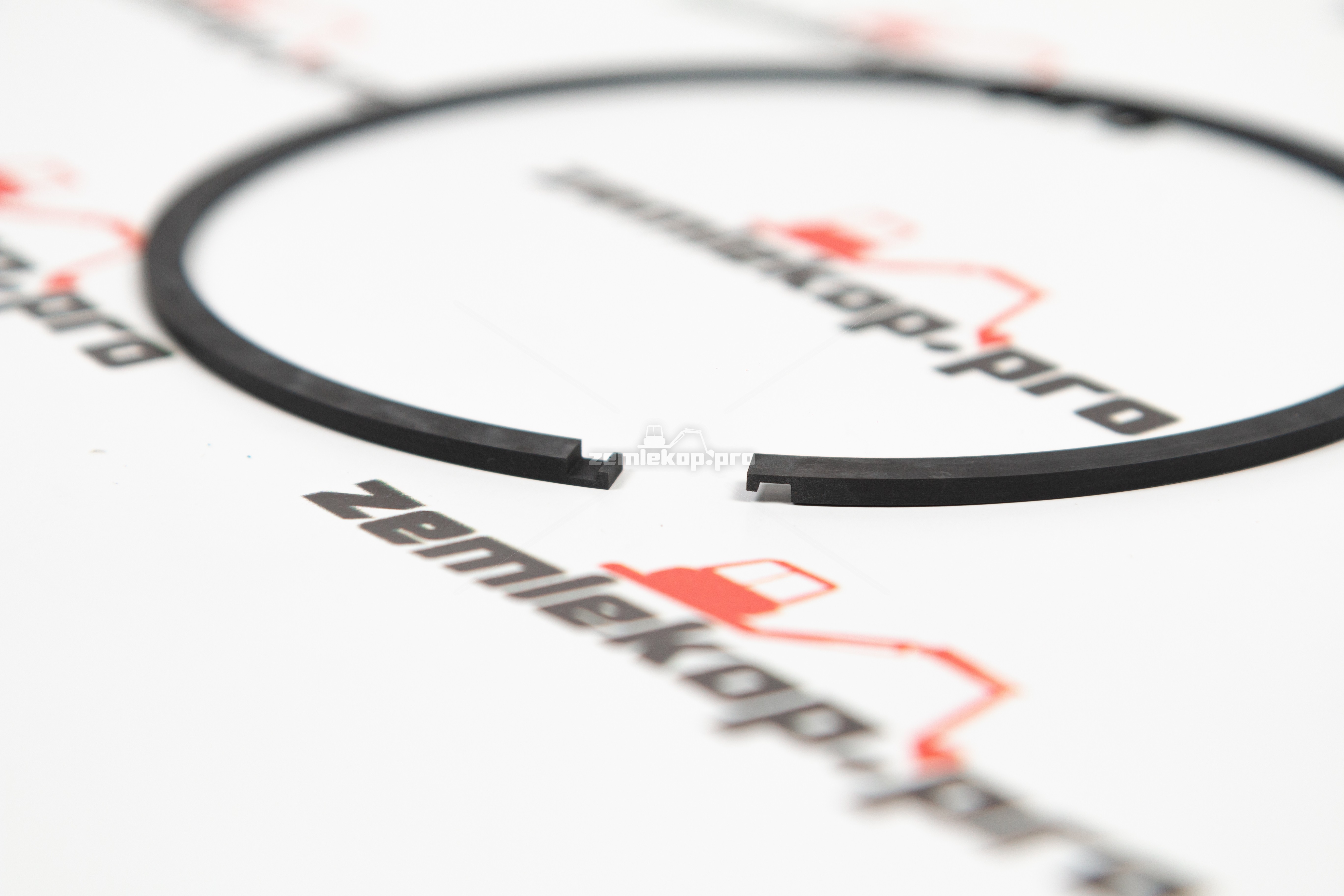 245915 Кольцо стопорное DANA