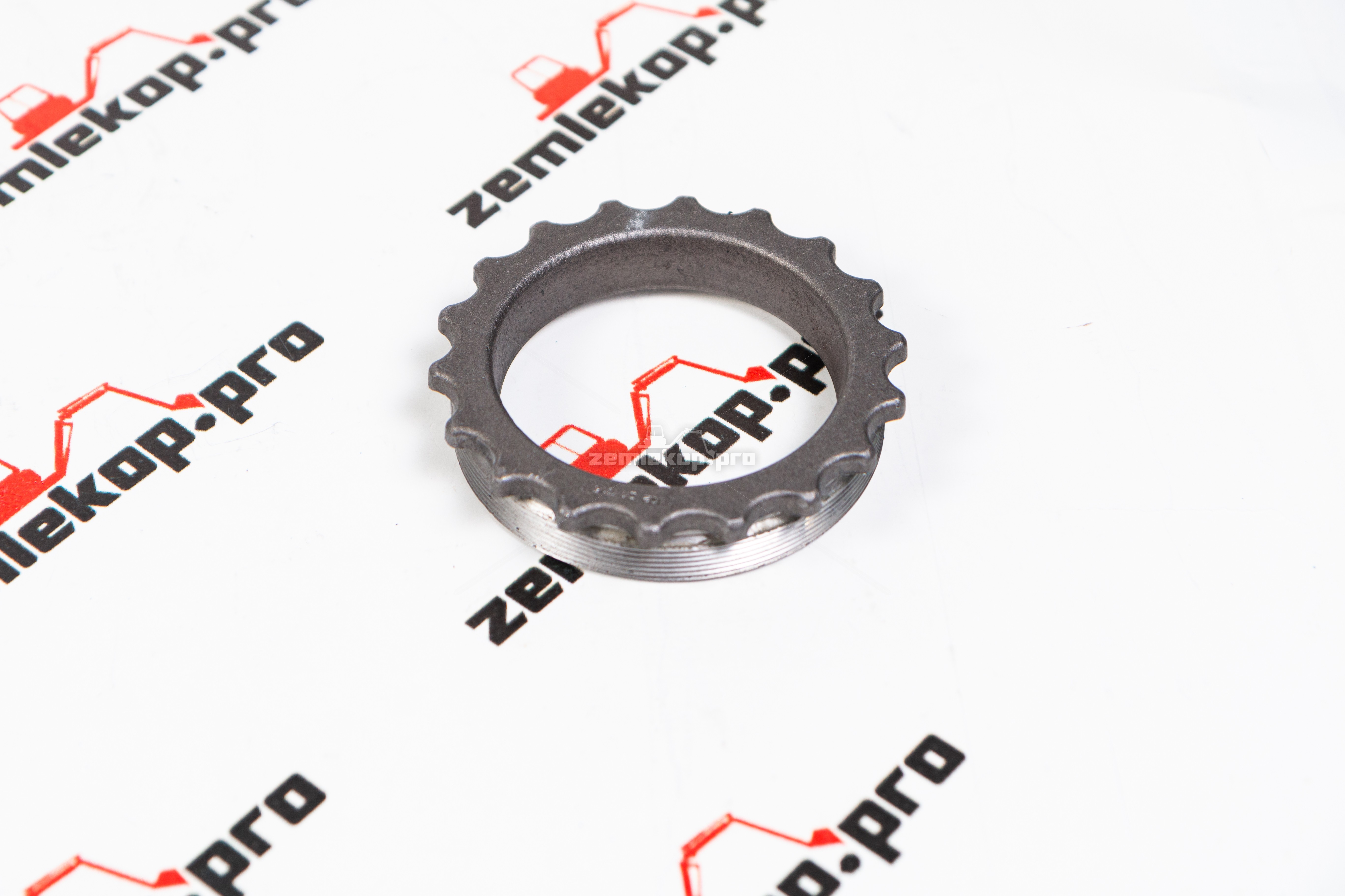 112.04.016.02-R Гайка DANA