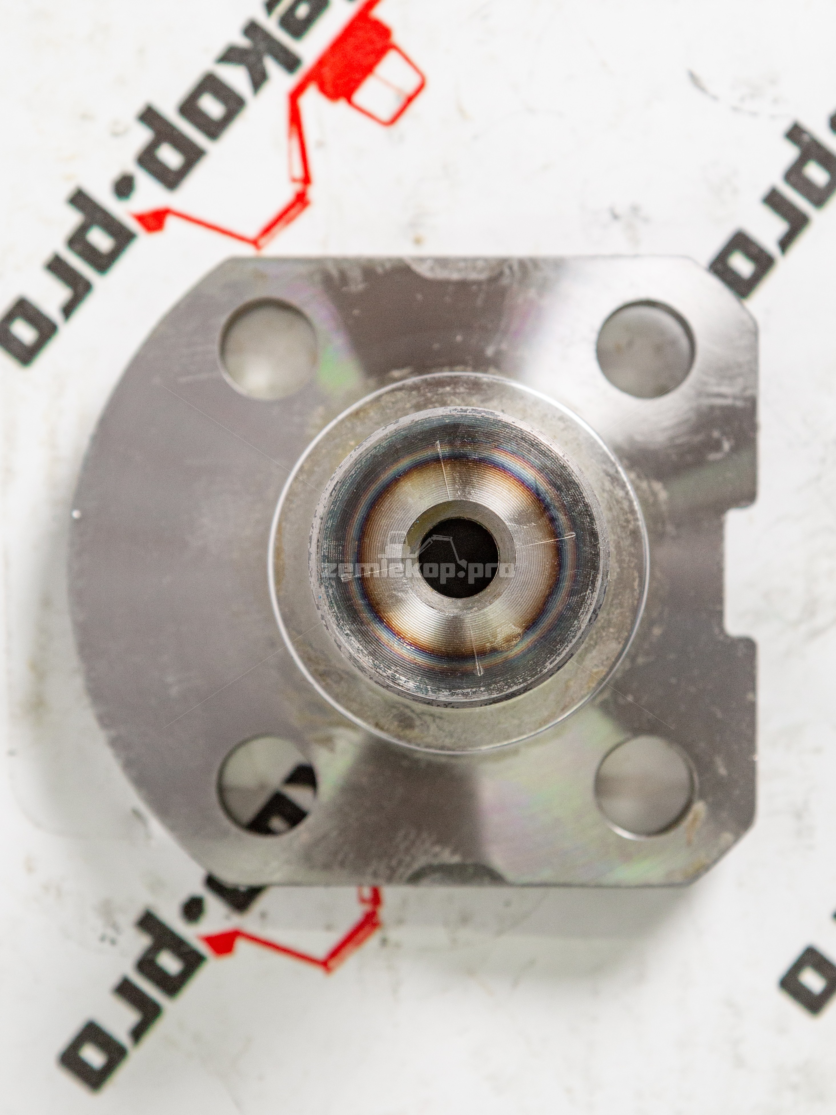 641350 Шкворень