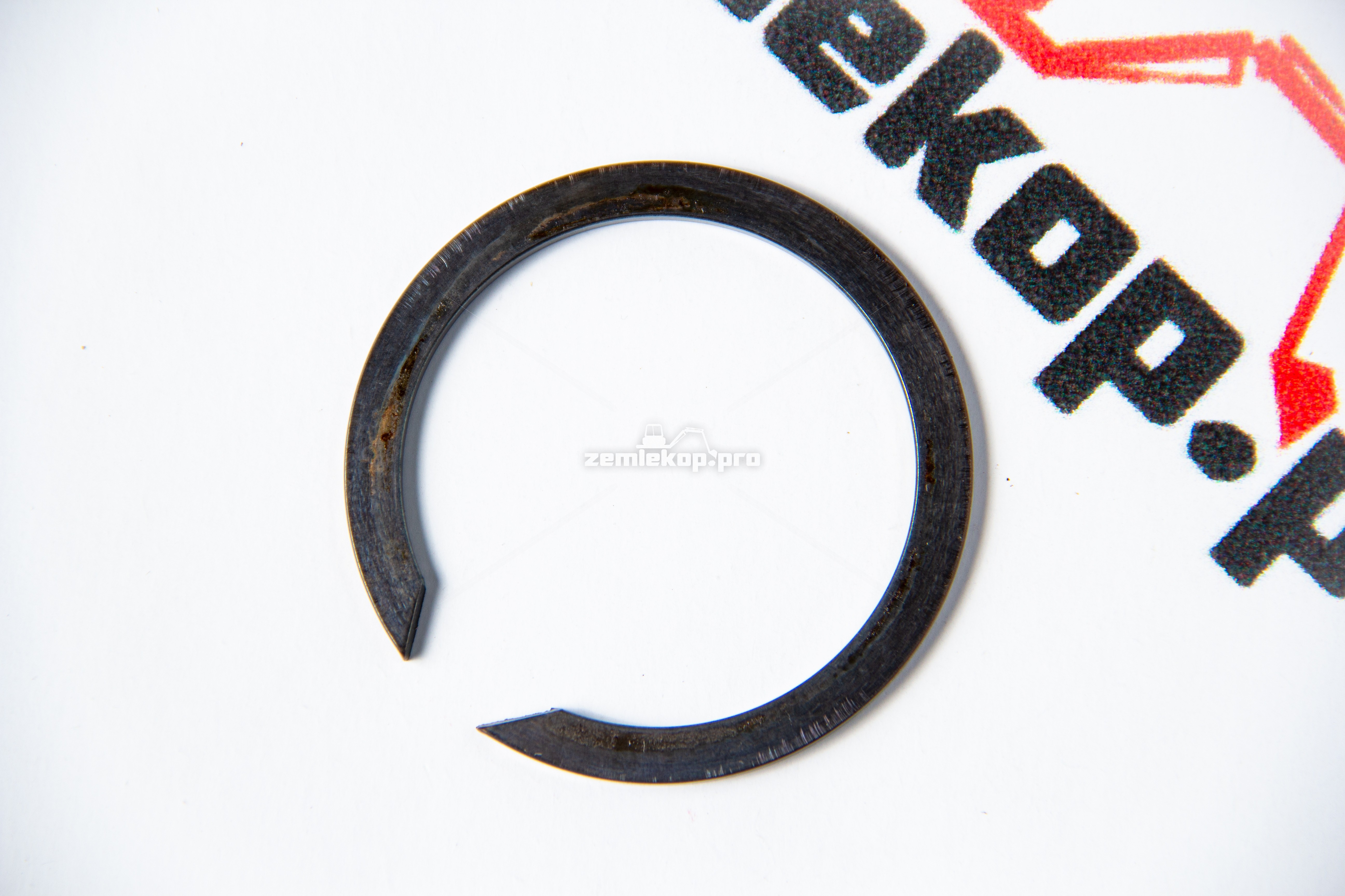 244409 Кольцо DANA