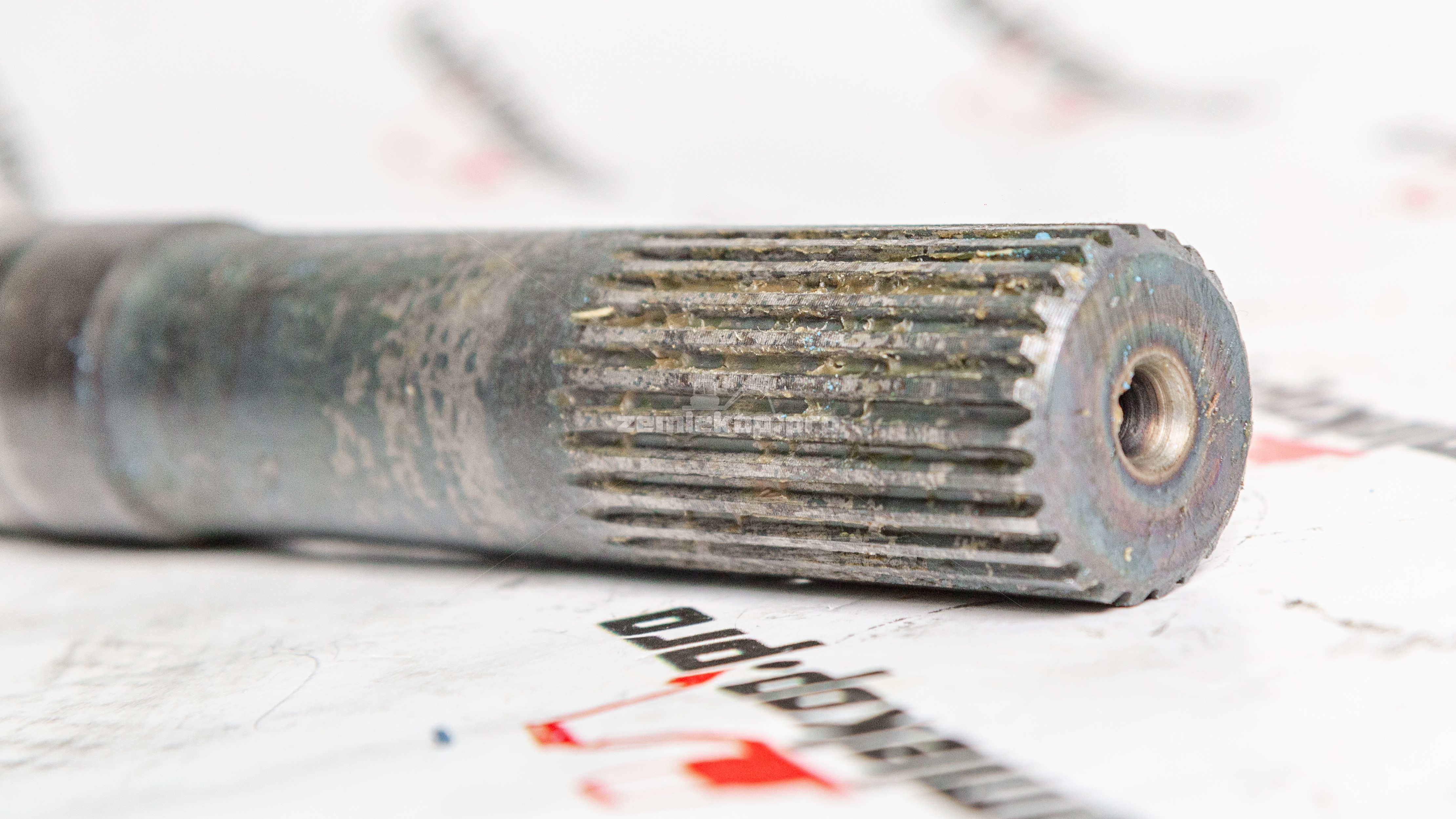 414311 Вал в сборе