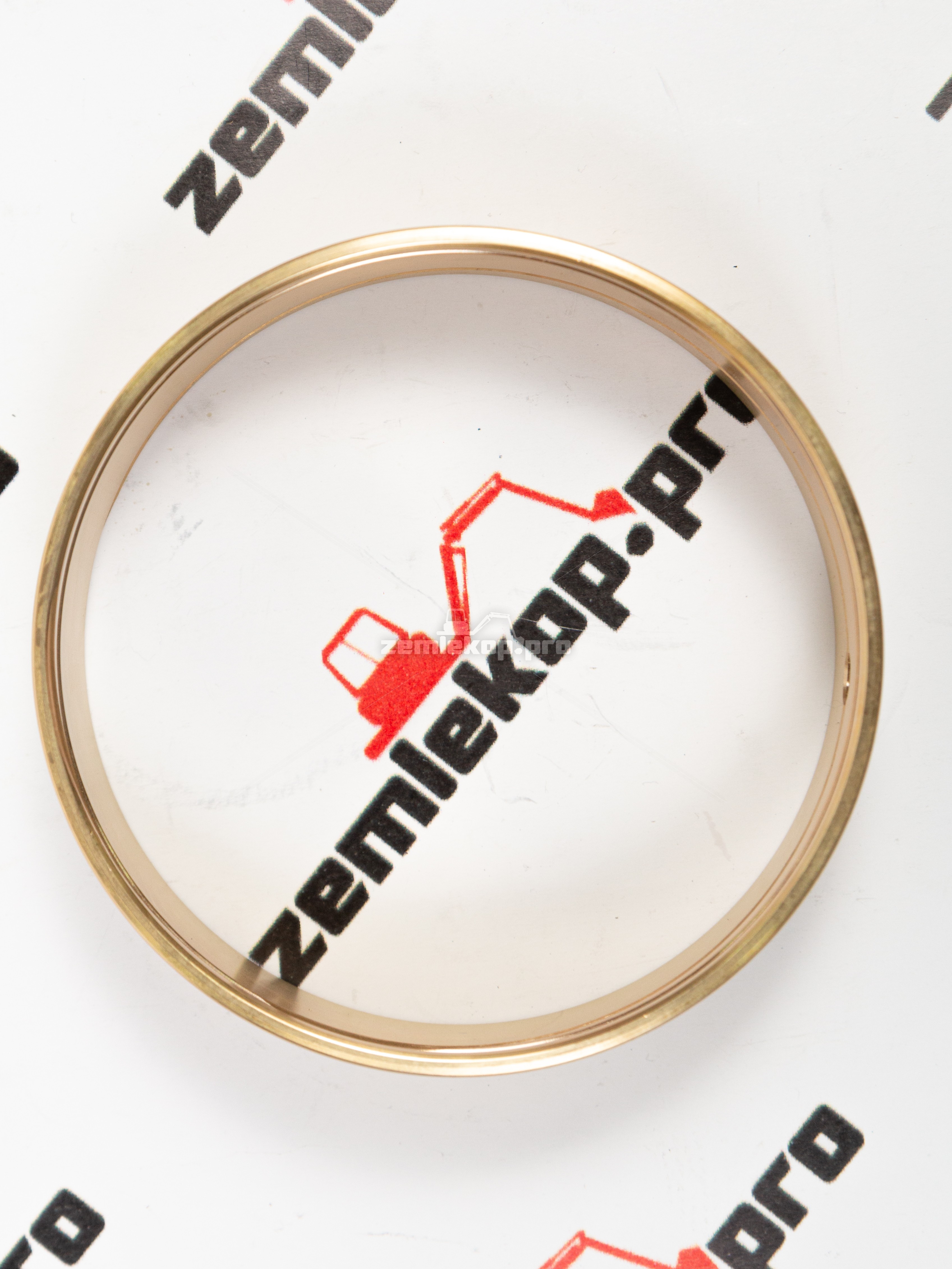 000.139285 Втулка DANA