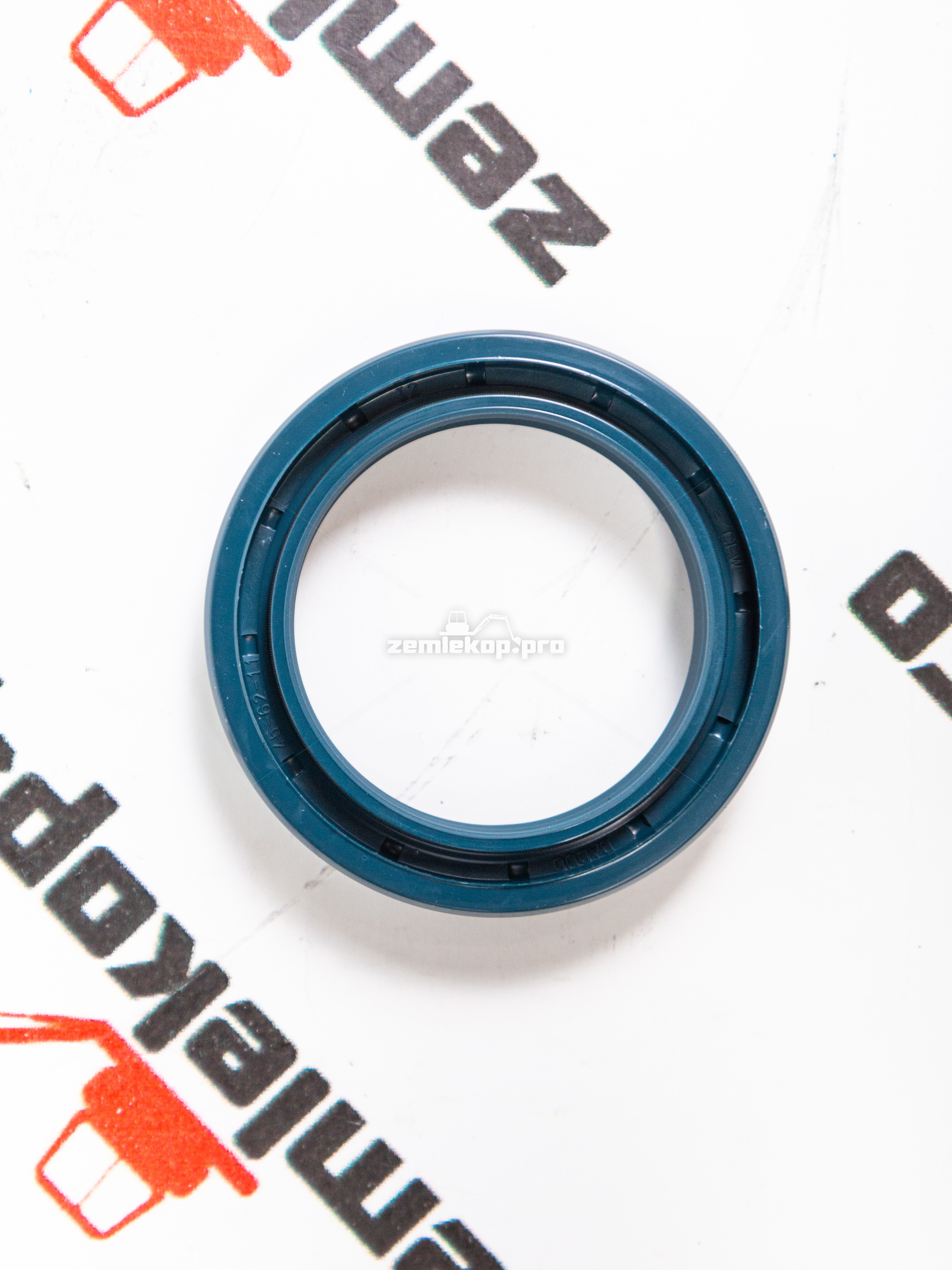 001.43.3687 Сальник DANA