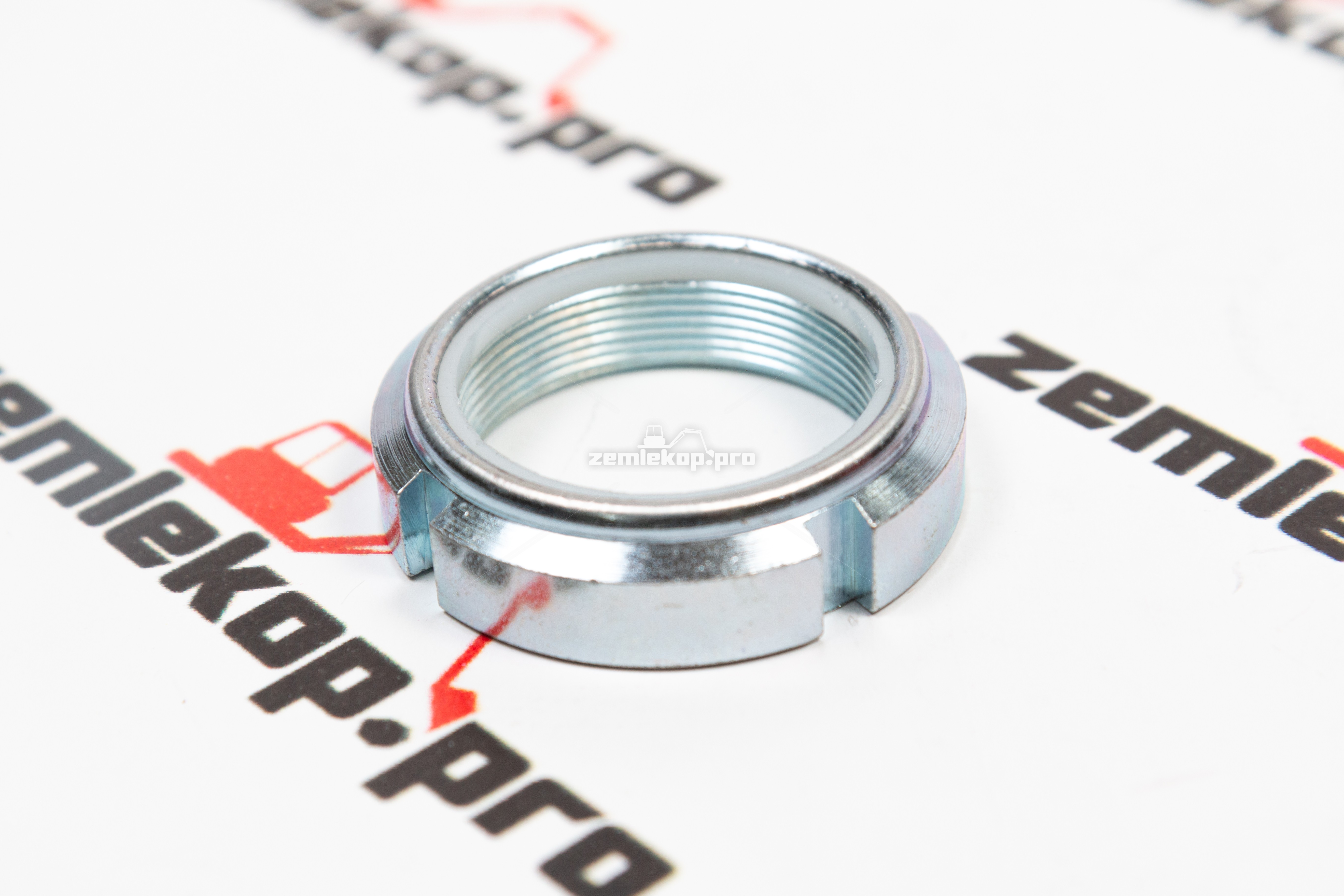 007.03.3805 Гайка DANA