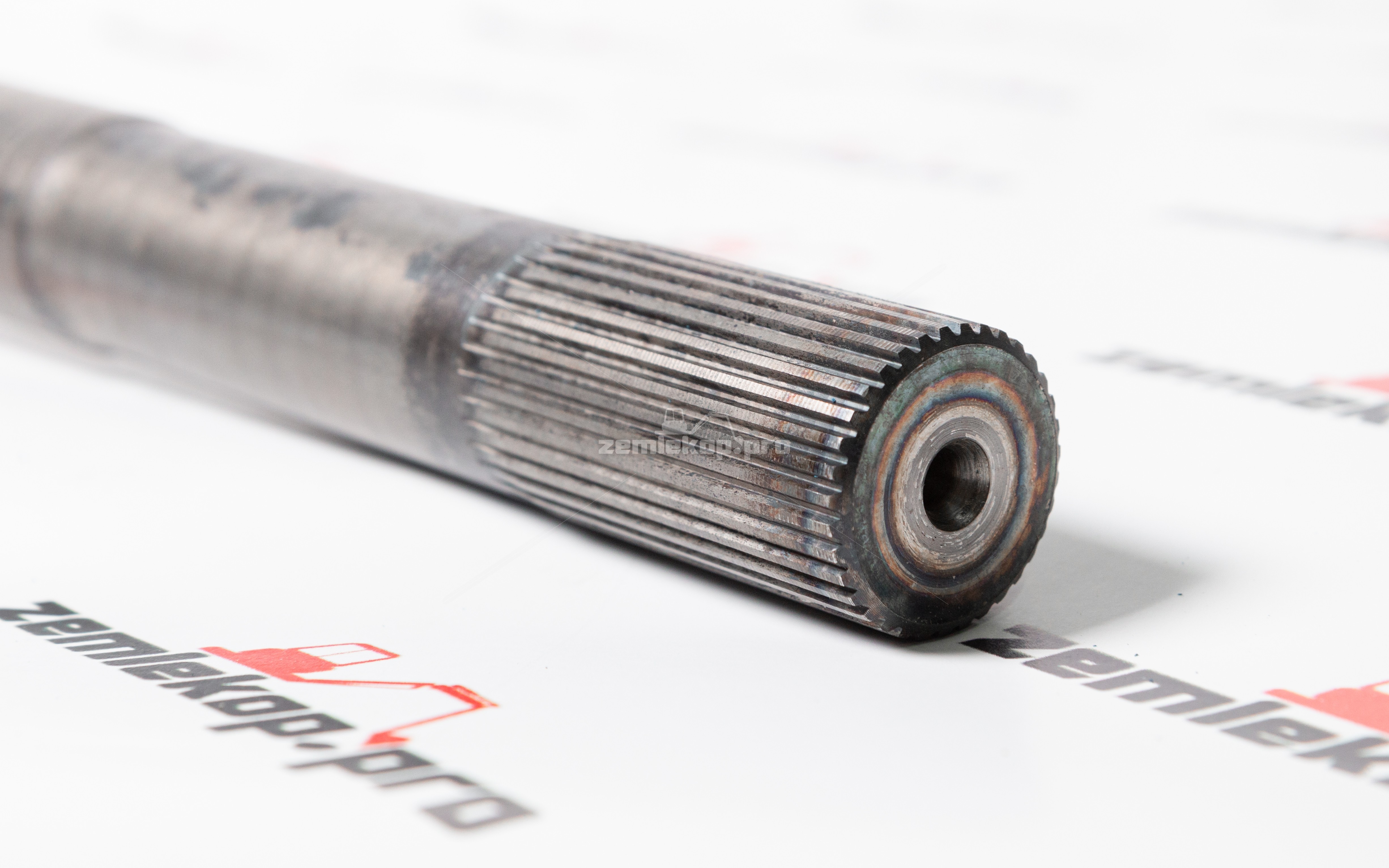 070SF137-1X Вал в сборе DANA