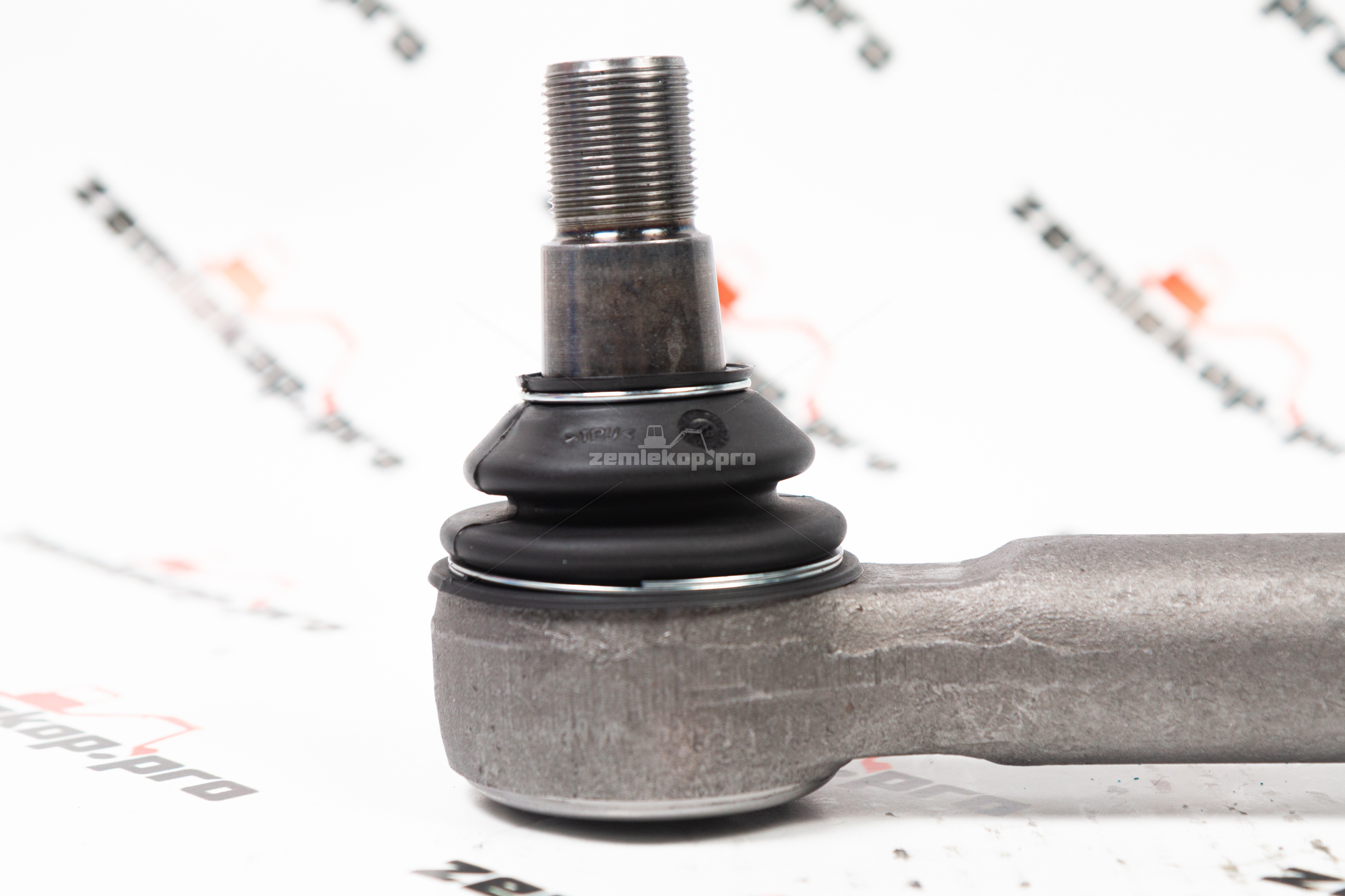 212.24.621.24 Тяга рулевая DANA