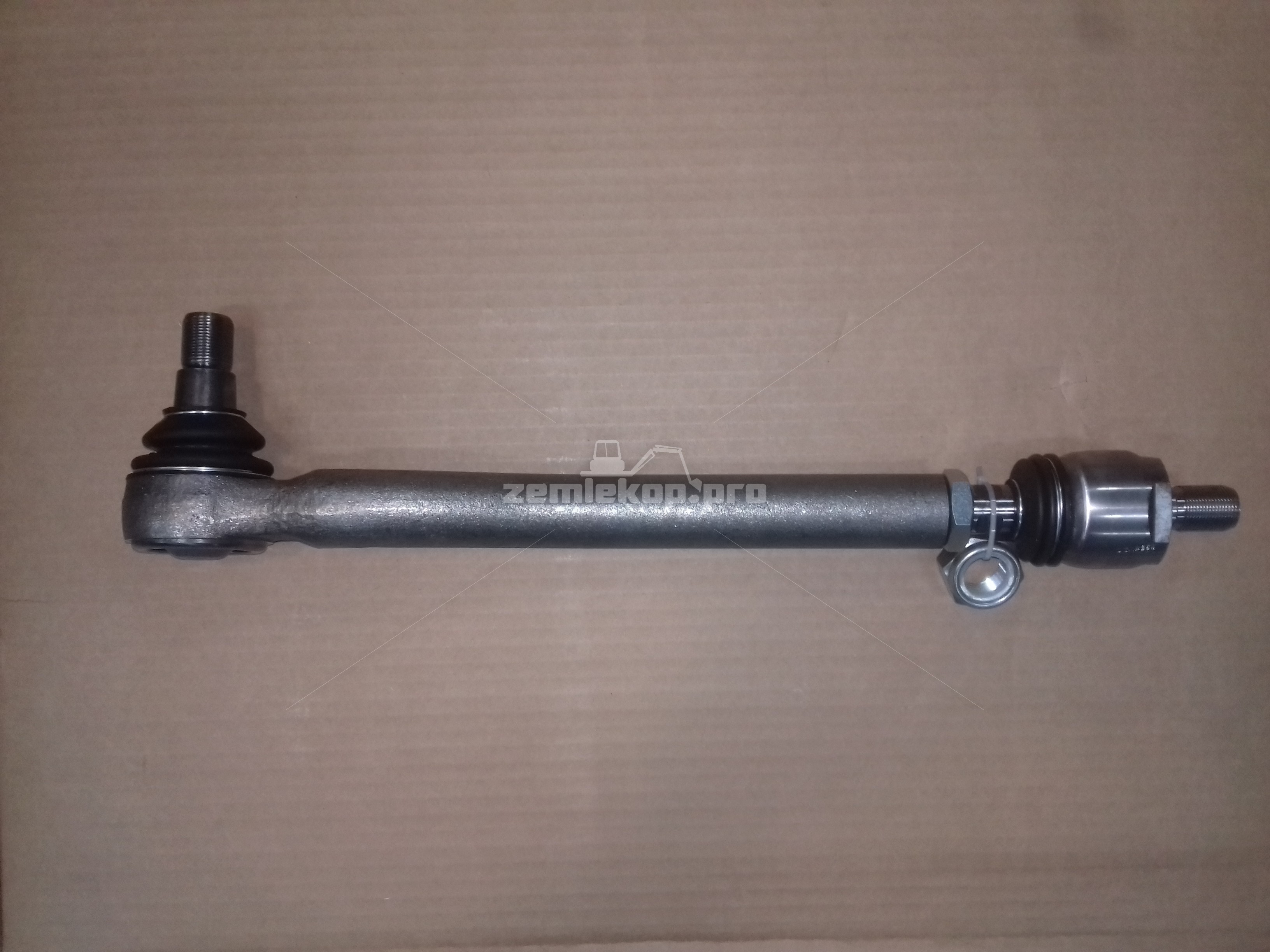 212.24.623.15 Тяга рулевая DANA