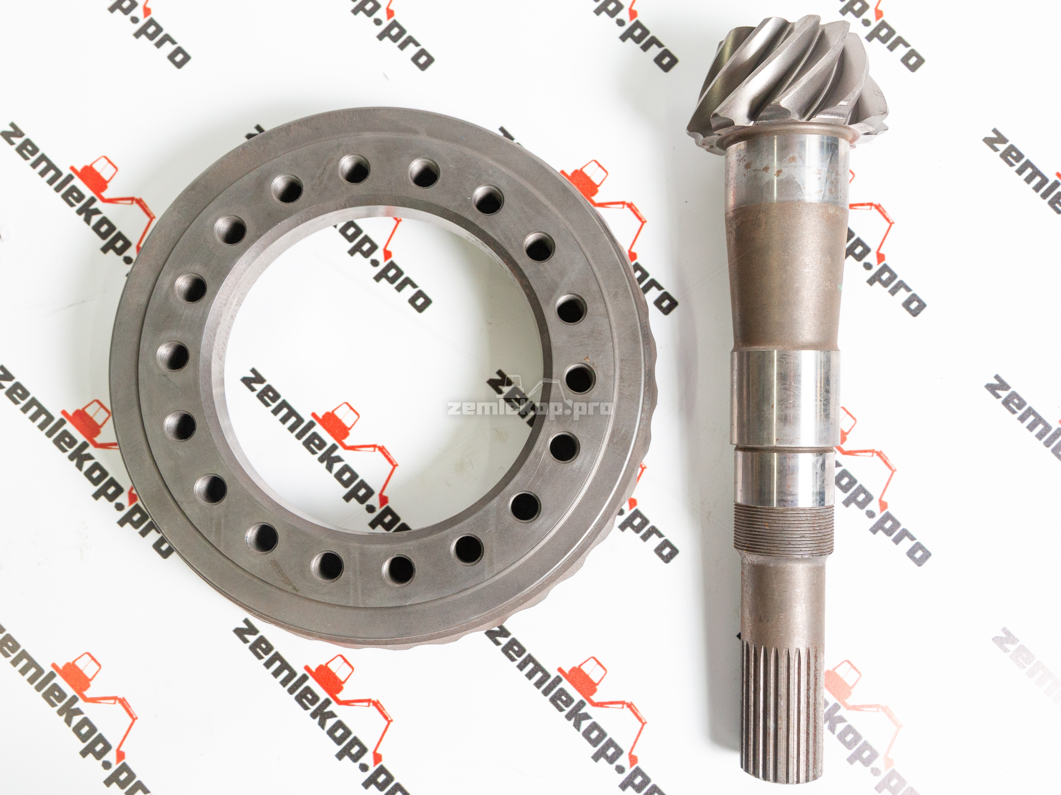 755.04.501.01 Главная пара DANA