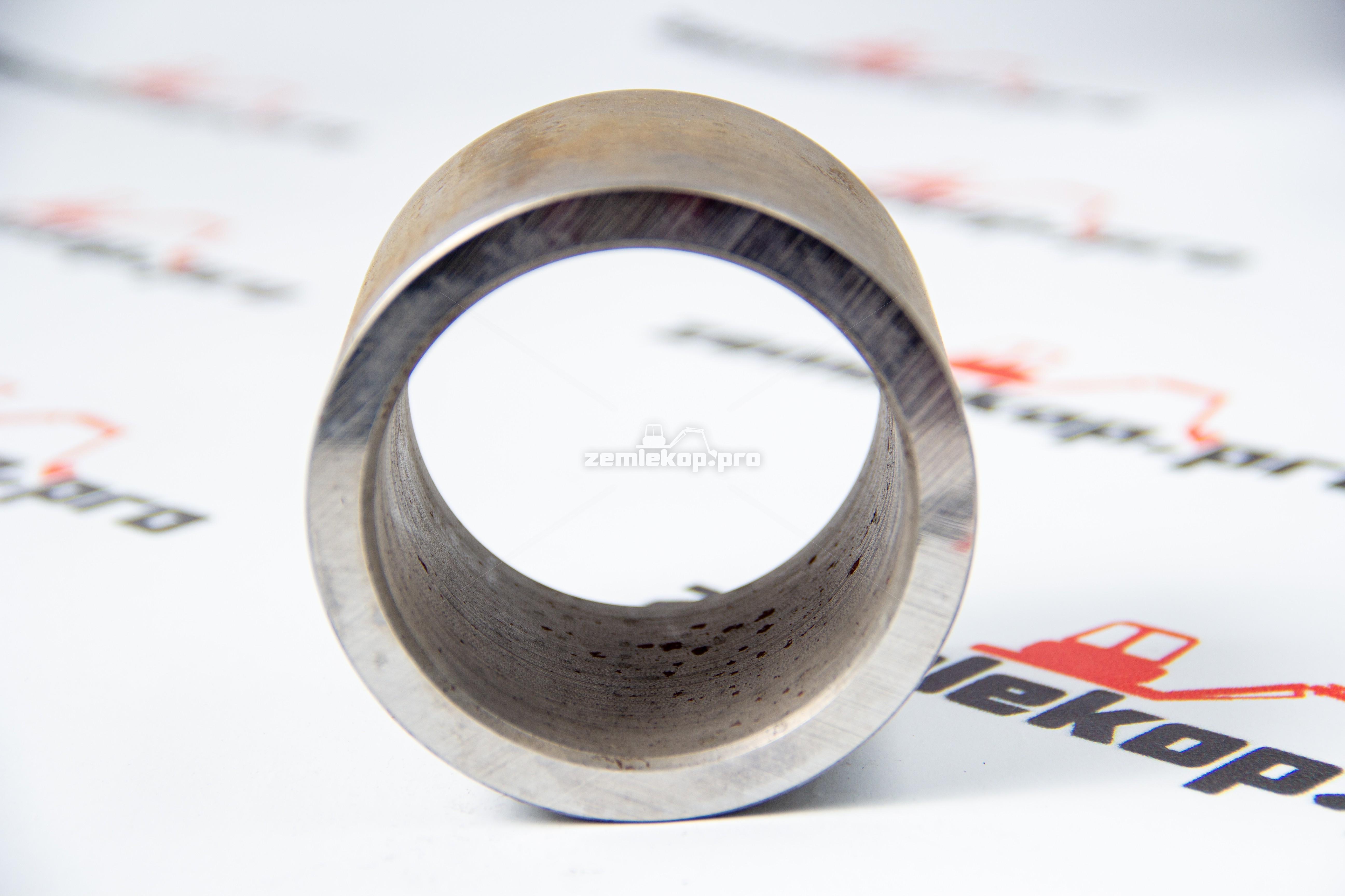 770.06.071.01 Втулка DANA