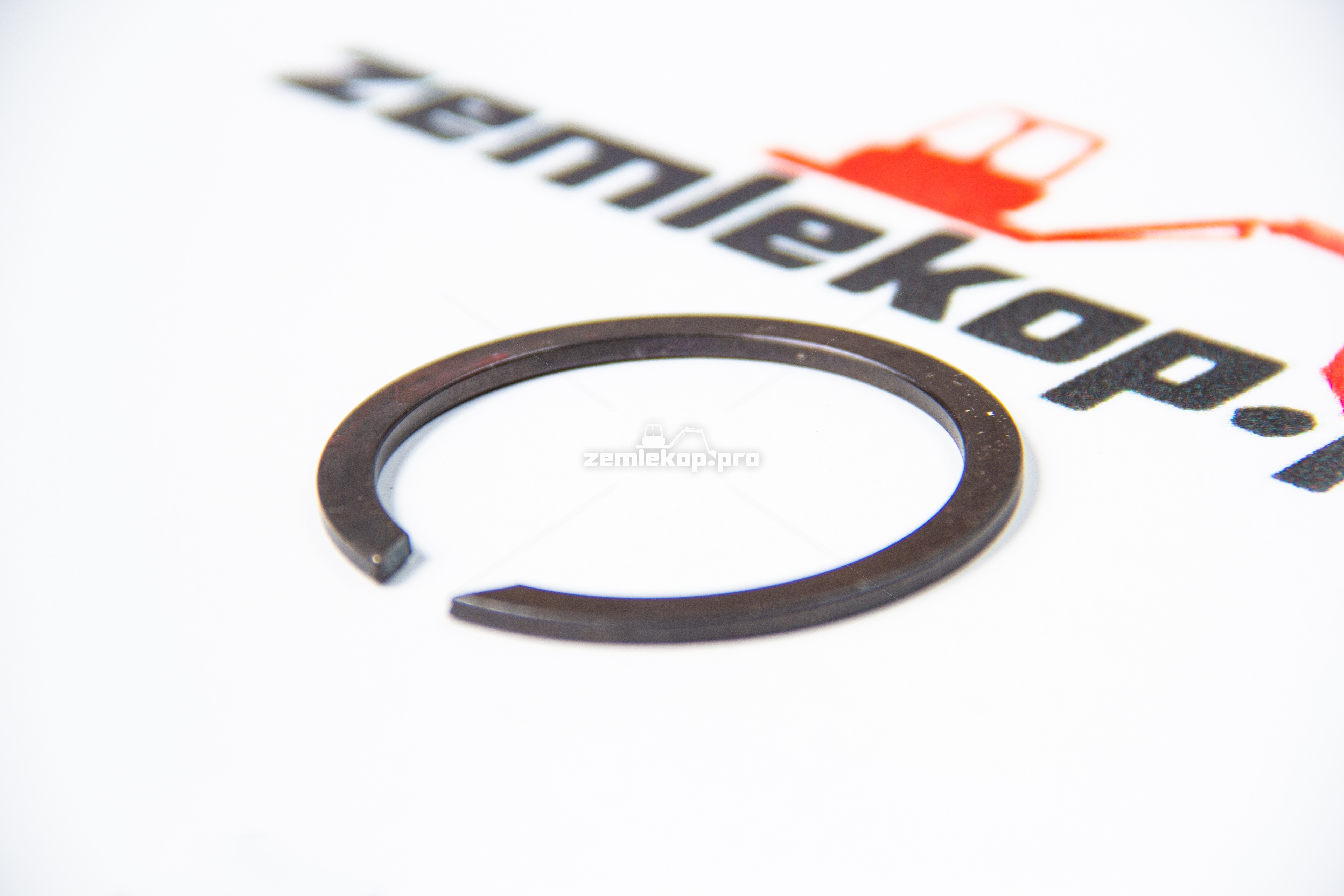 232076 Кольцо стопорное DANA