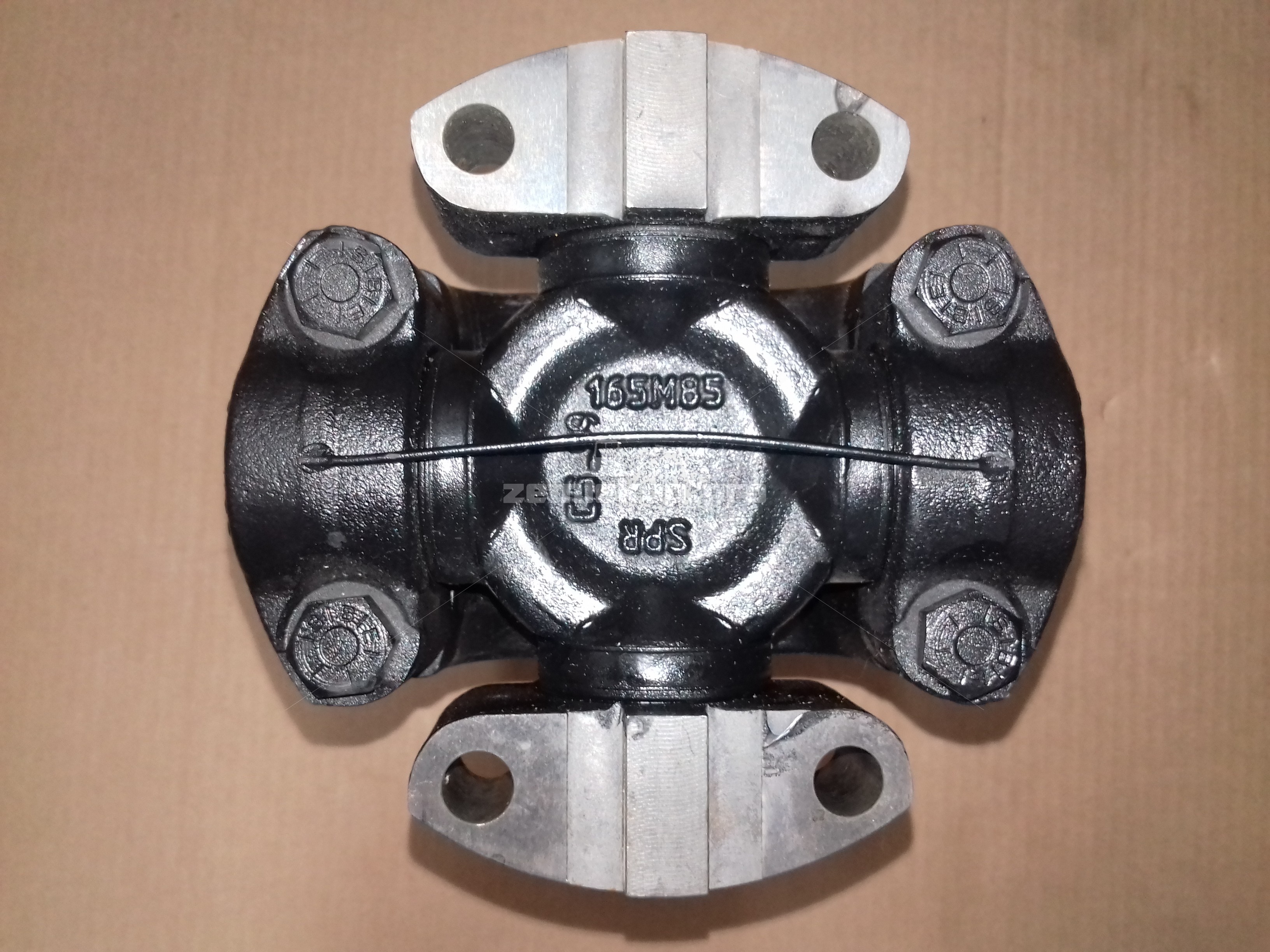 D-10196-00 Карданный вал DANA VOLVO A-35D раздатка-перед.мост 11116164, VOE11056352,3612500013