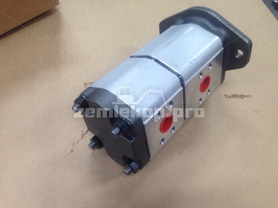 4210589 Насос DANA