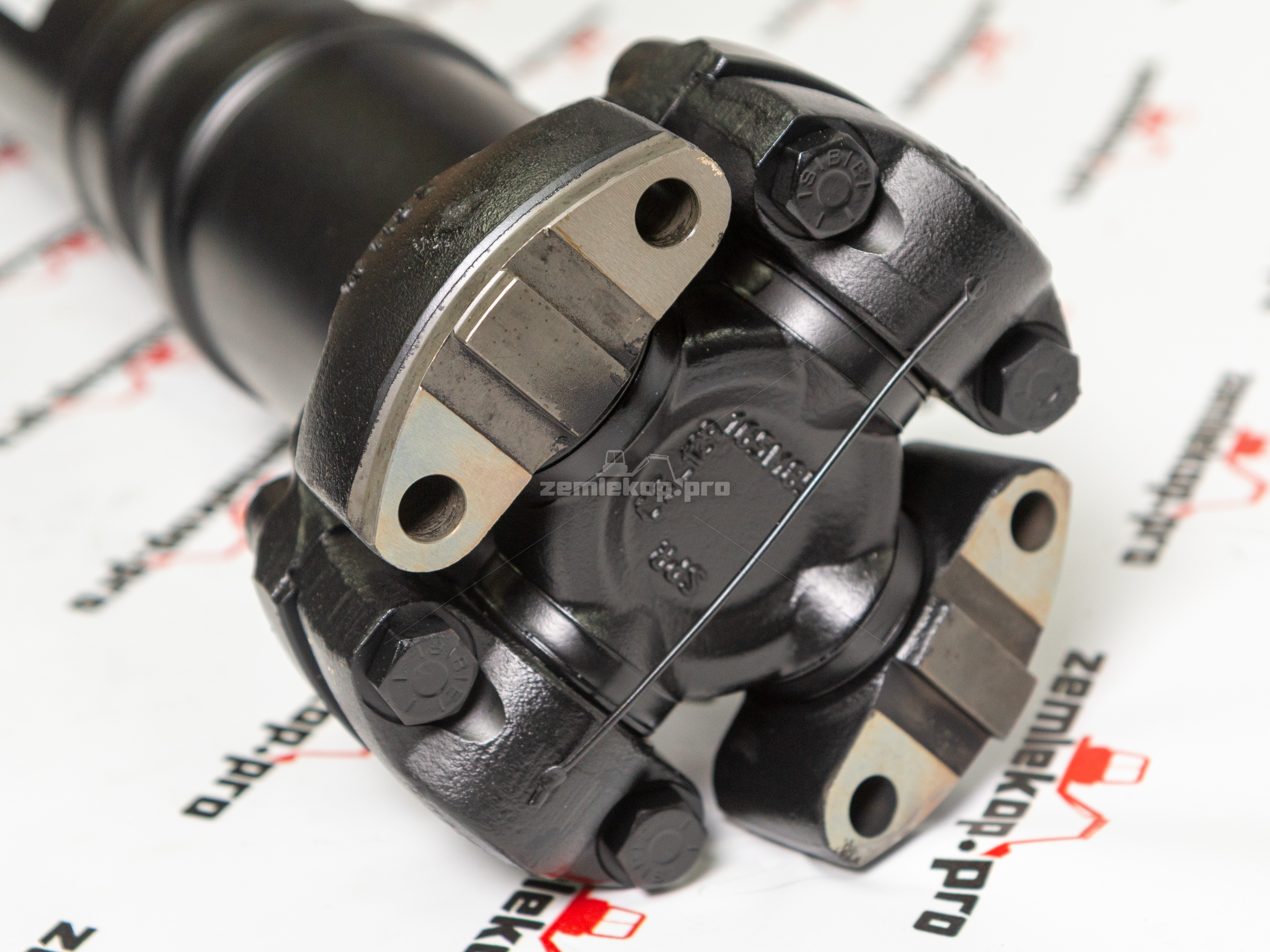 D-10139-00 Карданный вал DANA