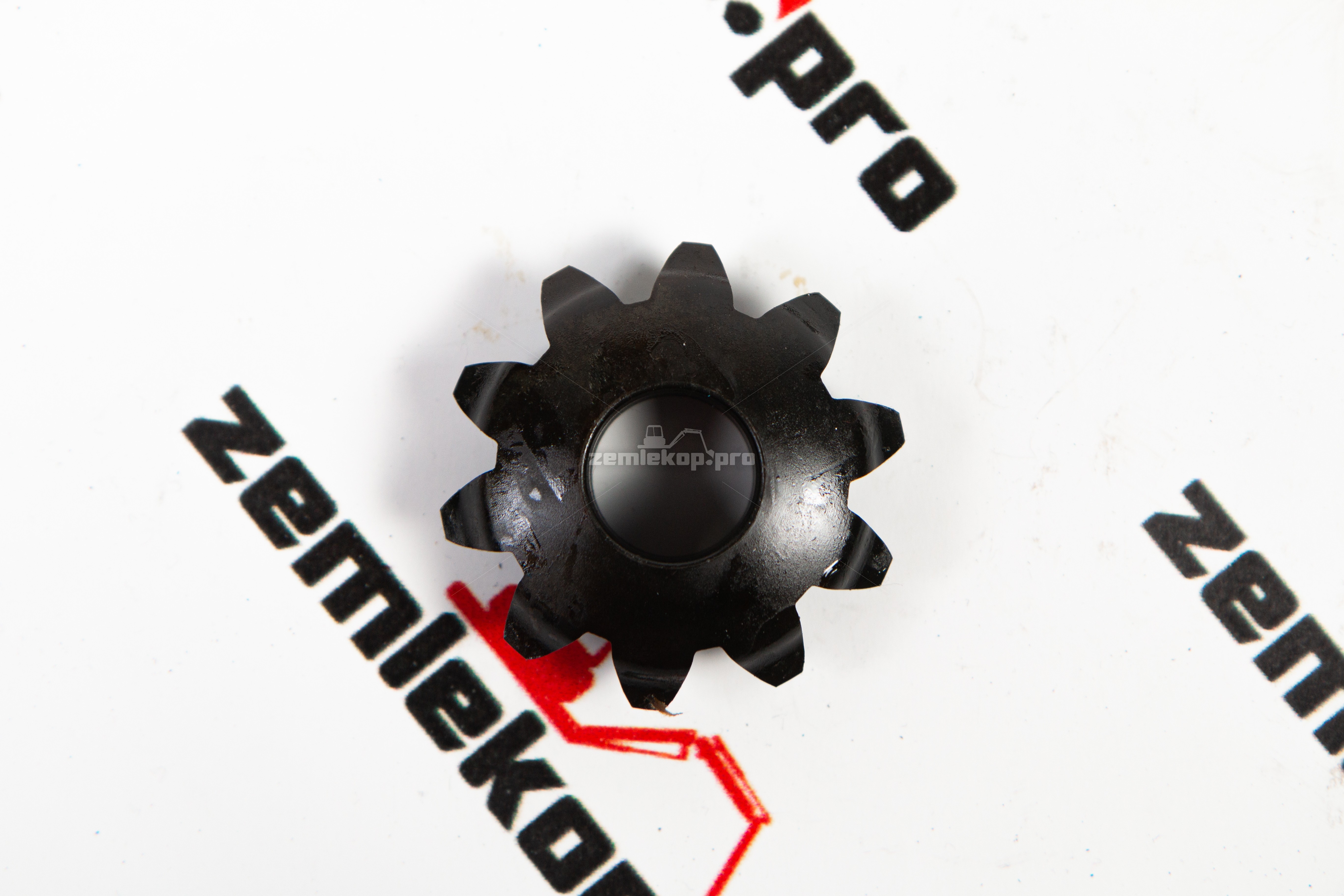 112.04.004.01 Шестерня дифференциала DANA