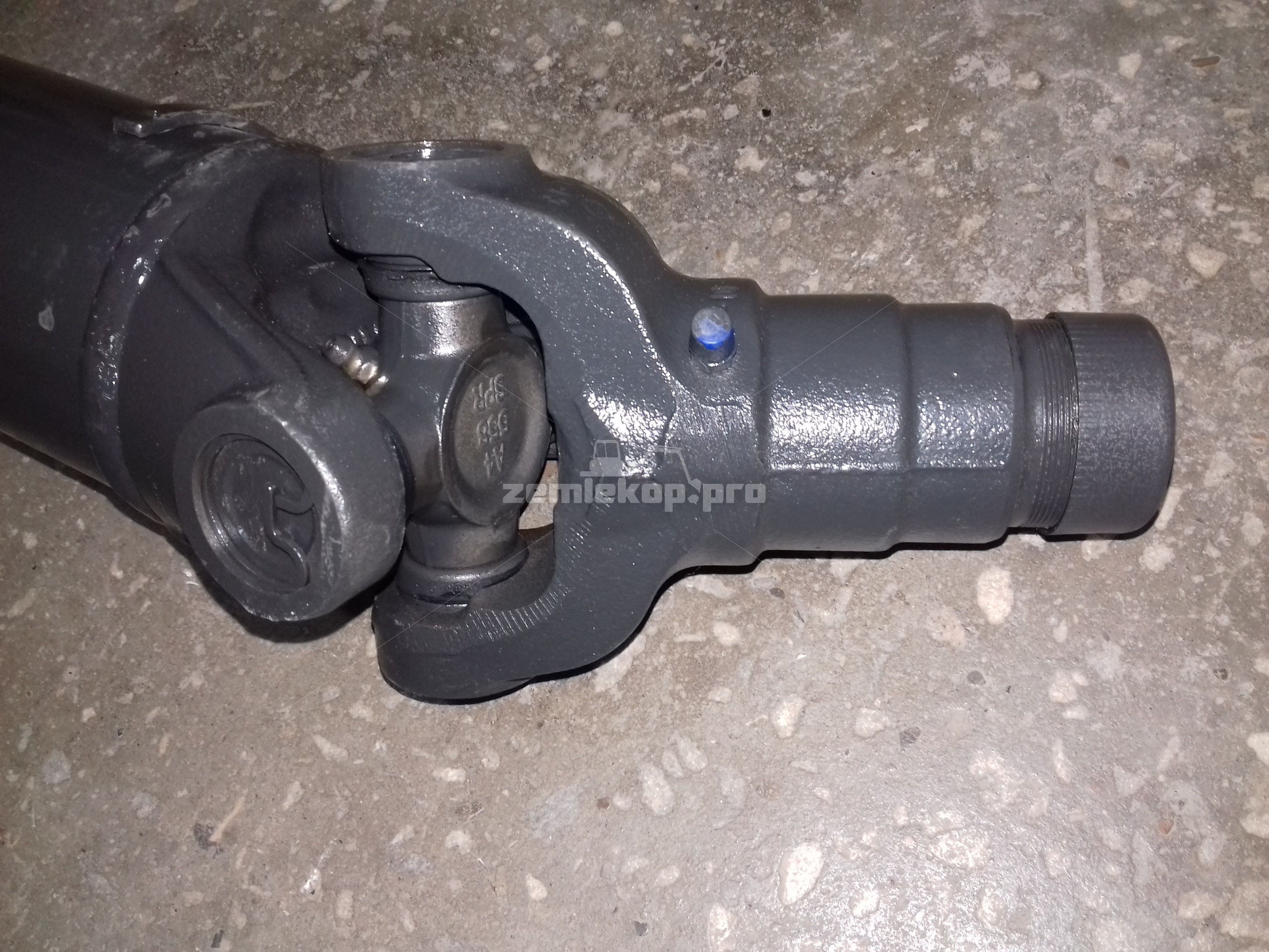 D-12096-00 Карданный вал DANA