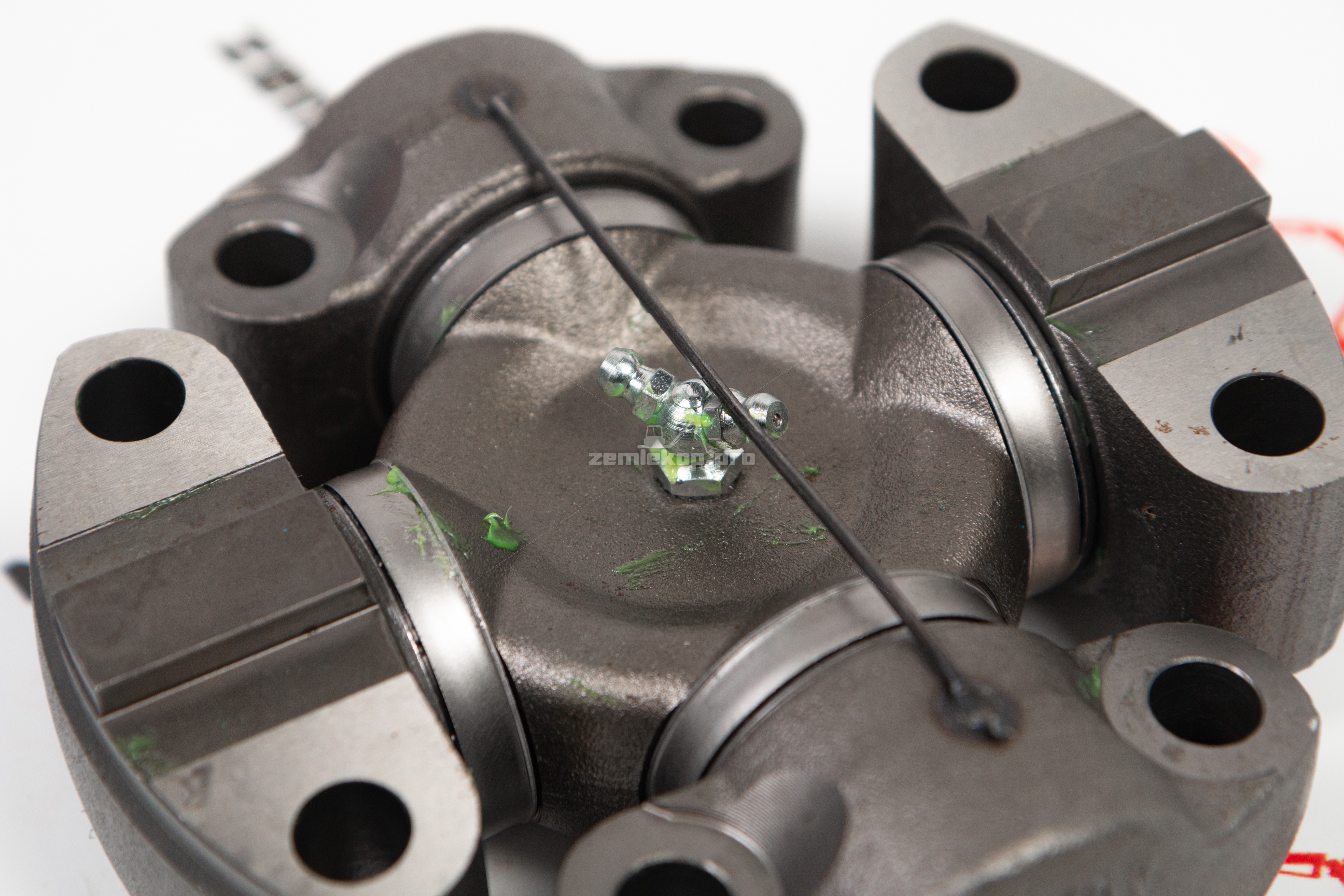 3050246000 Крестовина DANA