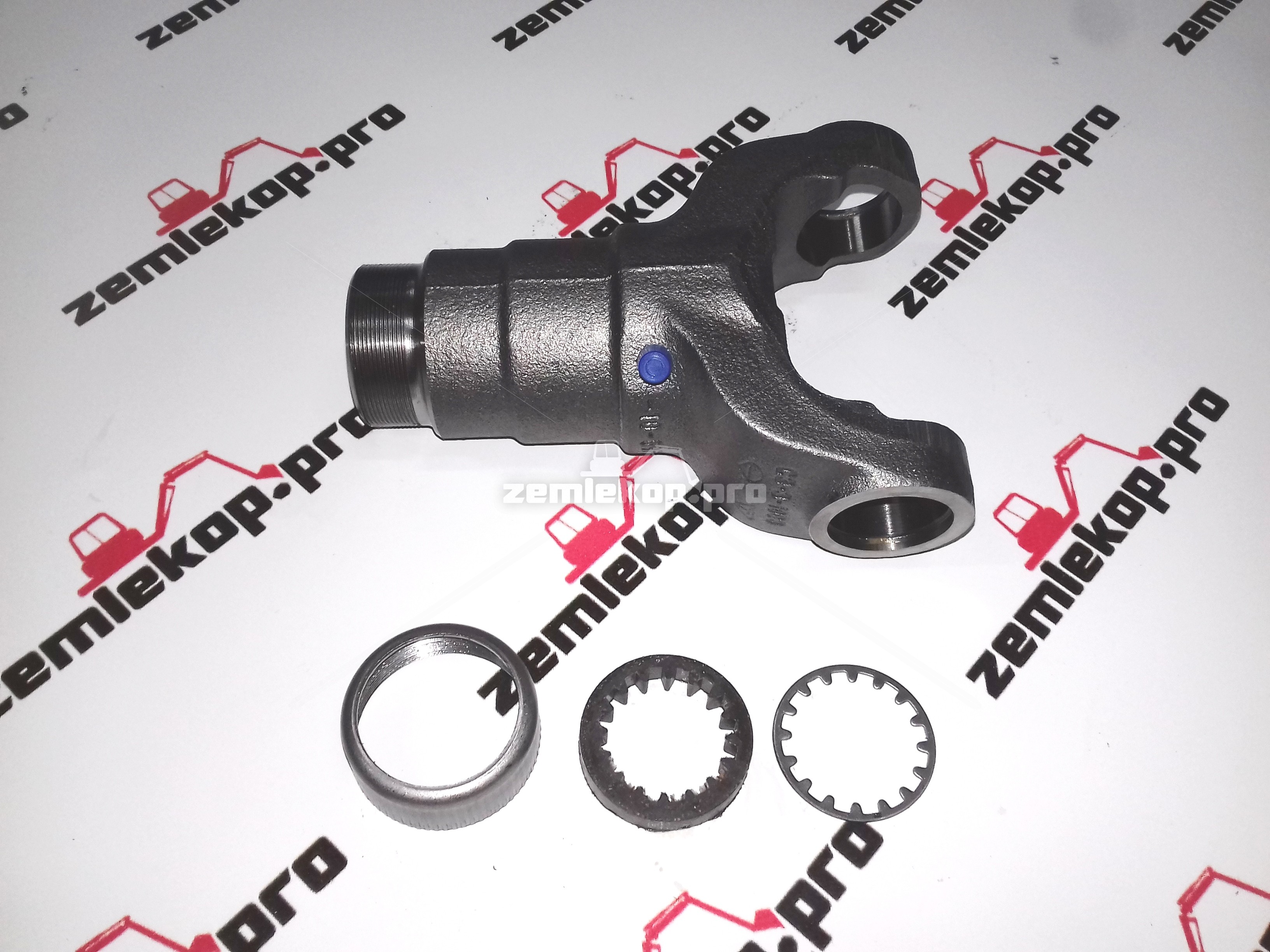 3-3-788KX Вилка карданного вала DANA